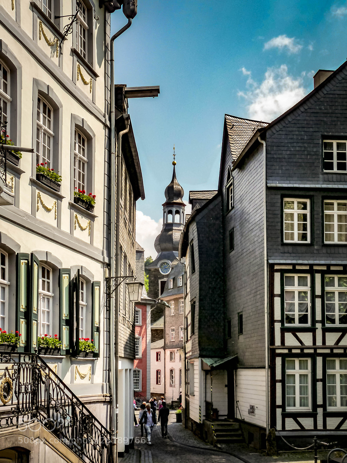 Panasonic Lumix DMC-FZ28 sample photo. Monschau #2 photography