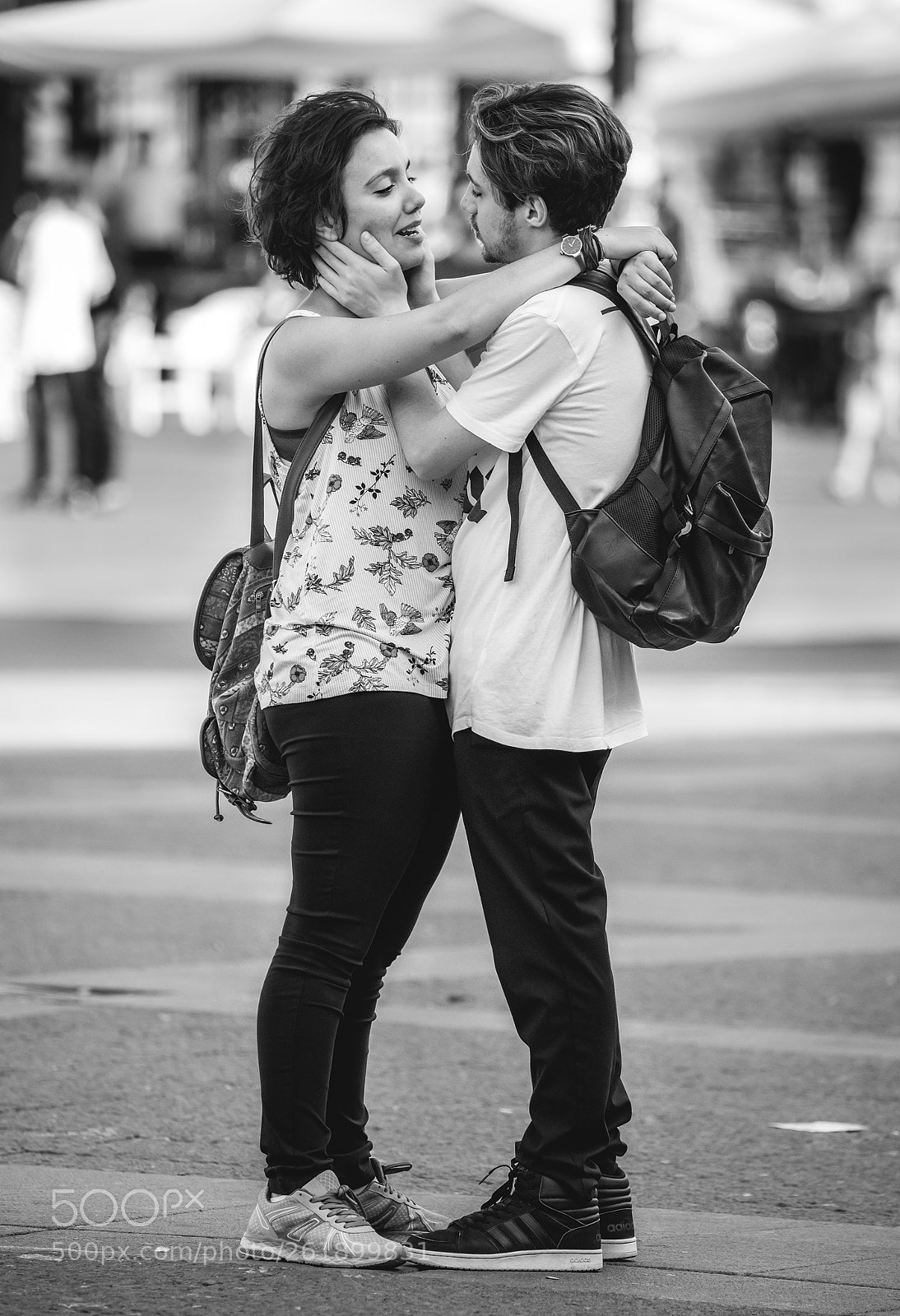 Canon EOS 5D Mark IV sample photo. Young and in love photography