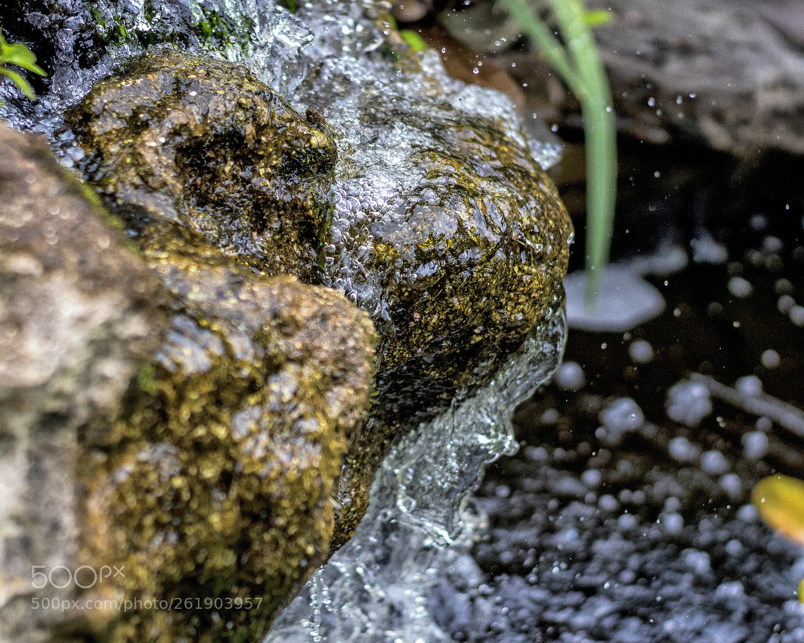 Canon EOS 100D (EOS Rebel SL1 / EOS Kiss X7) sample photo. Fountain photography