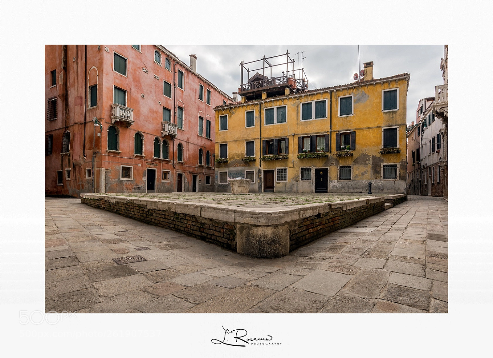 Nikon D810 sample photo. Little piazza in venice photography