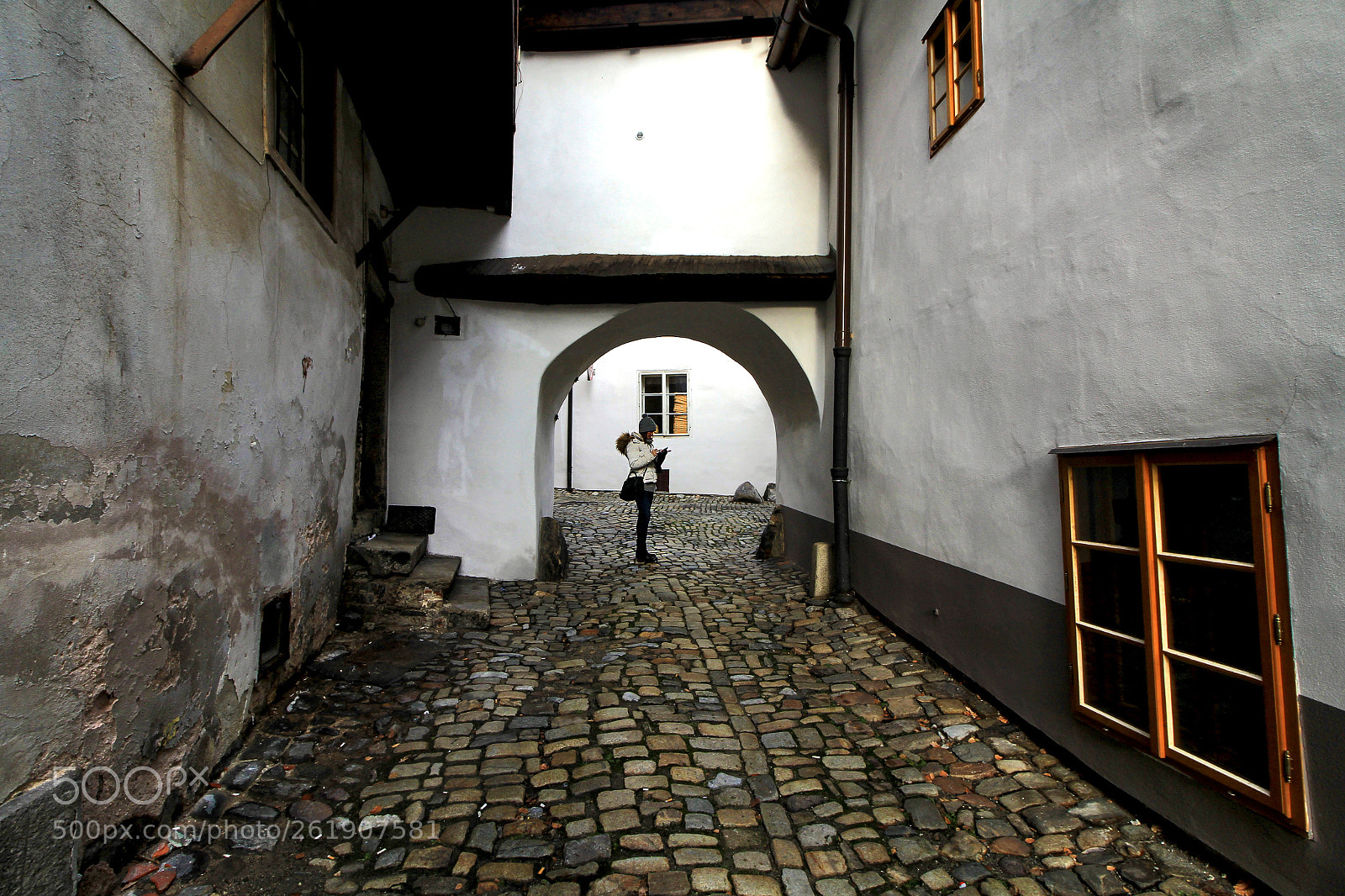 Canon EOS 60D sample photo. Old street photography