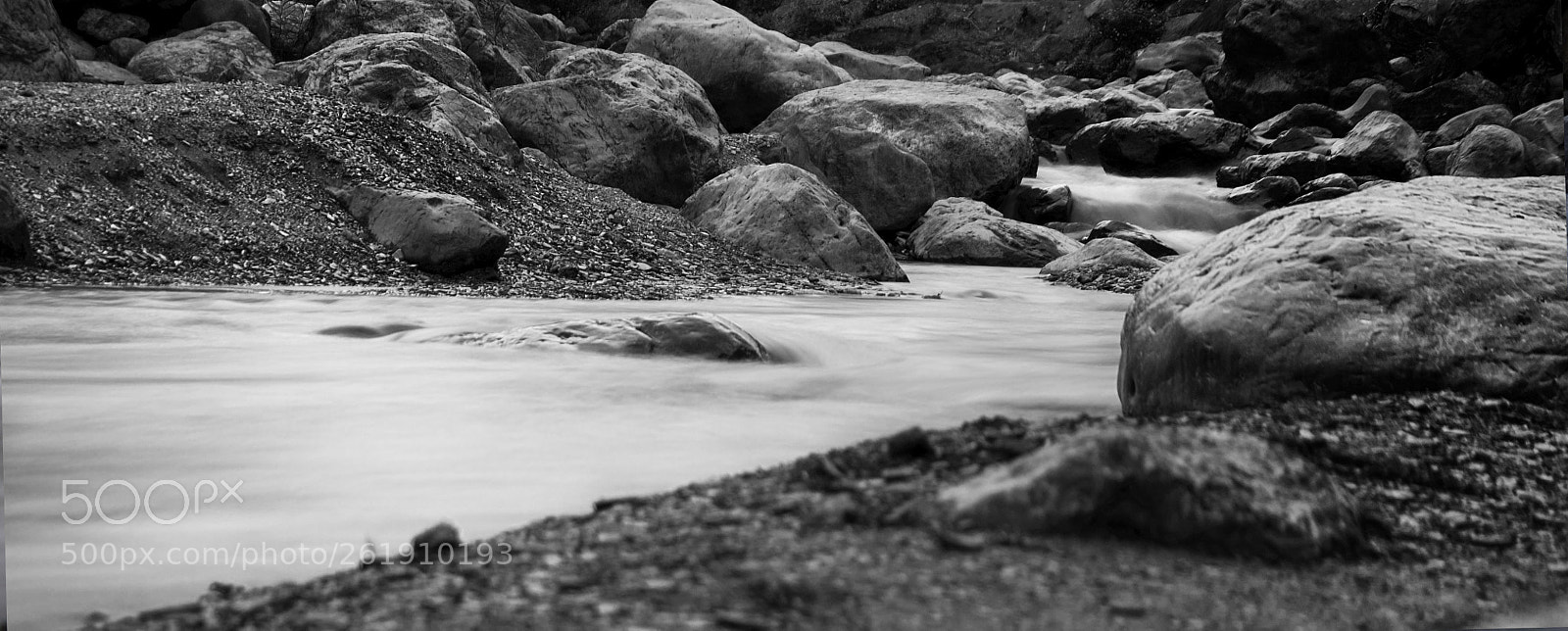 Canon EOS 1100D (EOS Rebel T3 / EOS Kiss X50) sample photo. Conversations ! photography