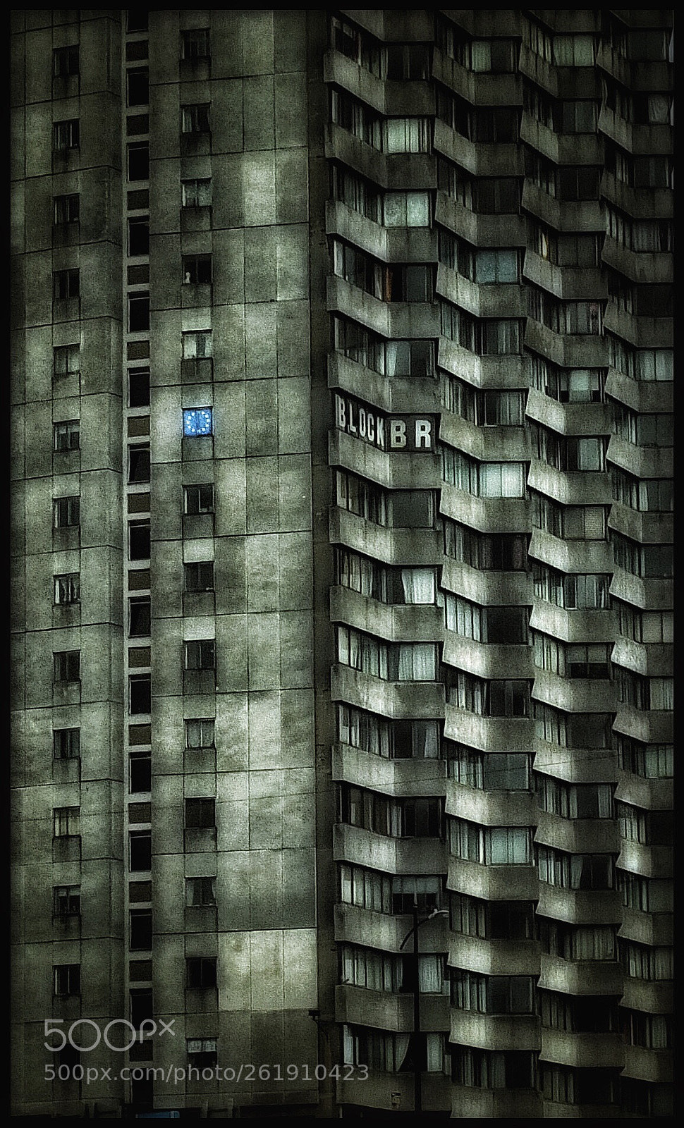 Fujifilm X10 sample photo. Multi-story’s. photography