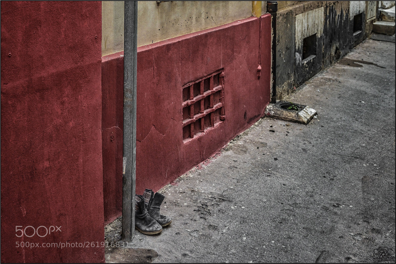 Nikon D5600 sample photo. Invisible woman photography
