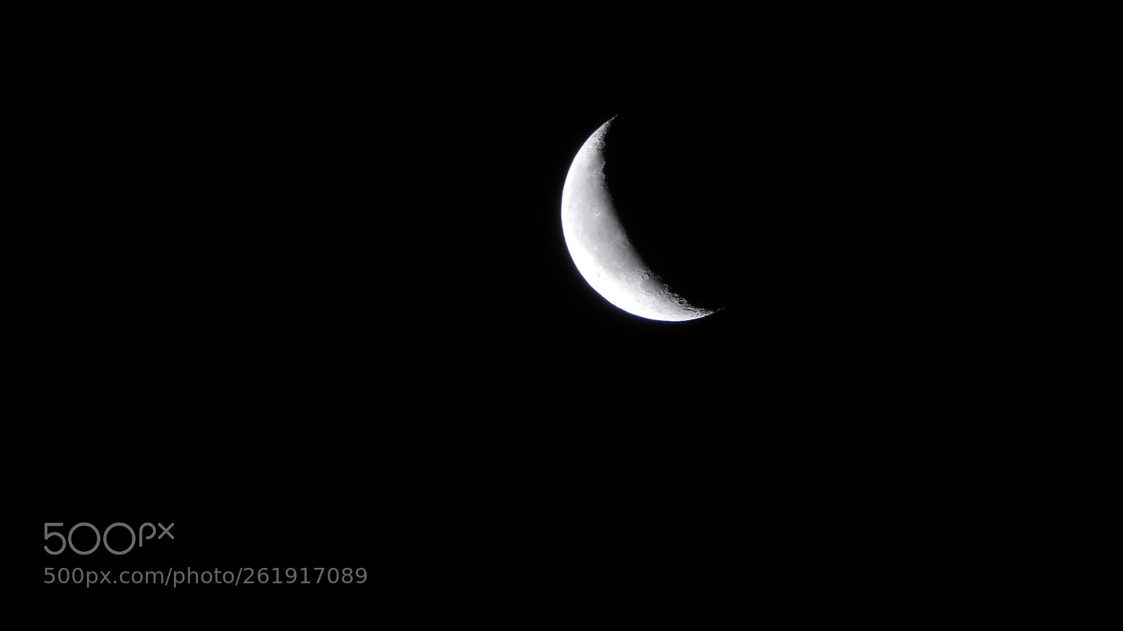 Panasonic Lumix DMC-ZS40 (Lumix DMC-TZ60) sample photo. Waning crescent photography