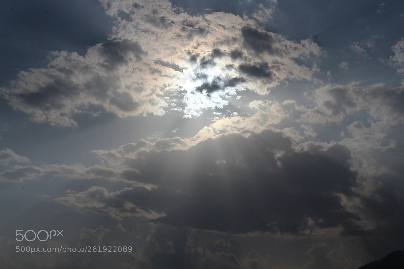 Canon EOS 1300D (EOS Rebel T6 / EOS Kiss X80) sample photo. Cloudy sky sunset photography