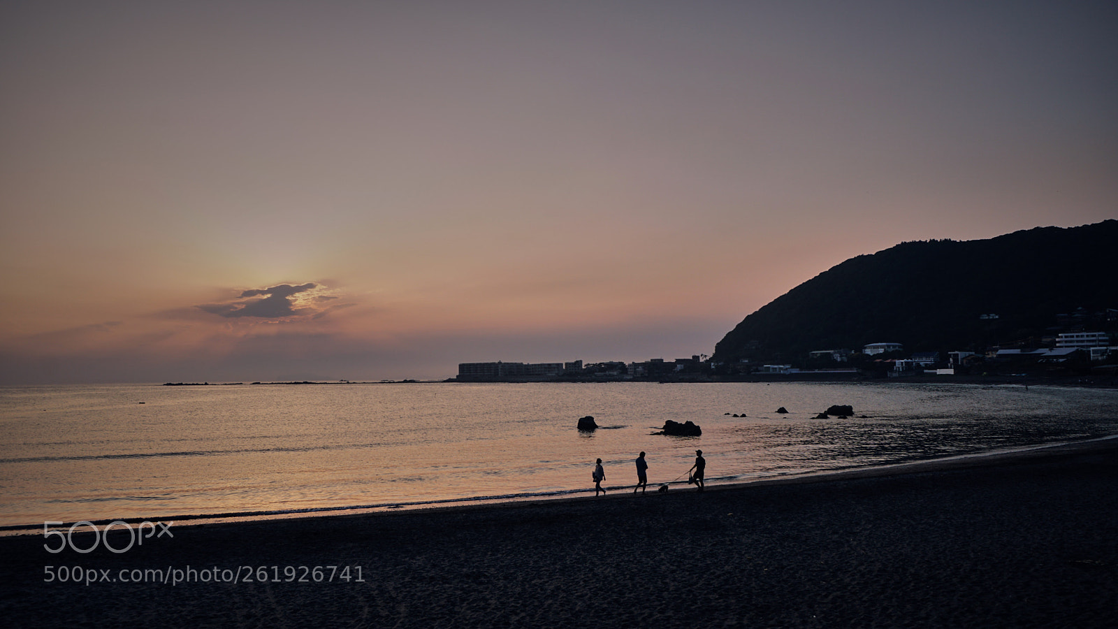 Sony a6300 sample photo. Beach walk in sunset photography