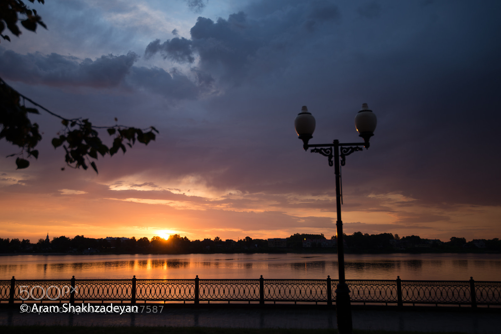 Nikon D610 sample photo. Dawn and lantern photography