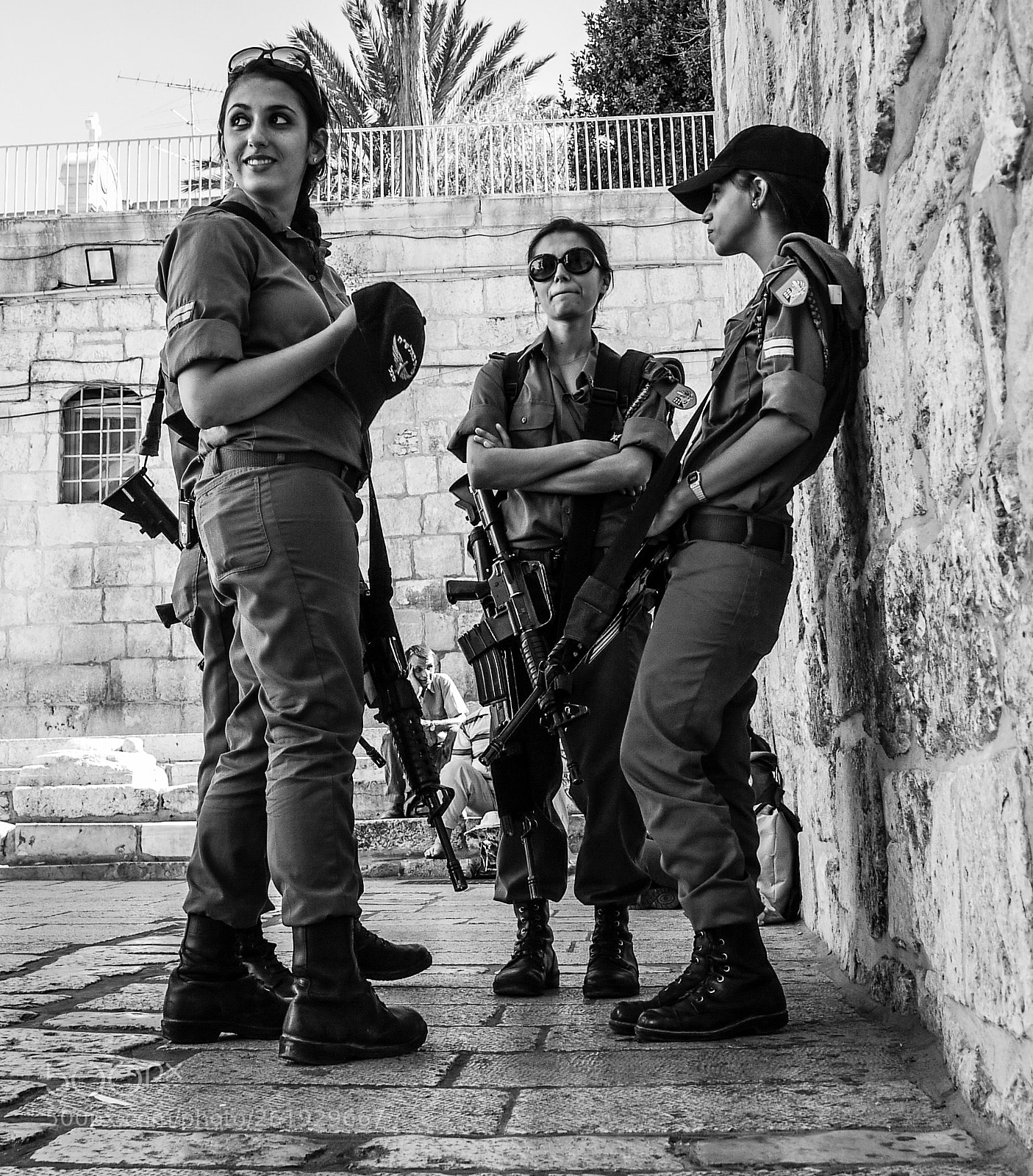 Panasonic Lumix DMC-G1 sample photo. Israeli young army photography