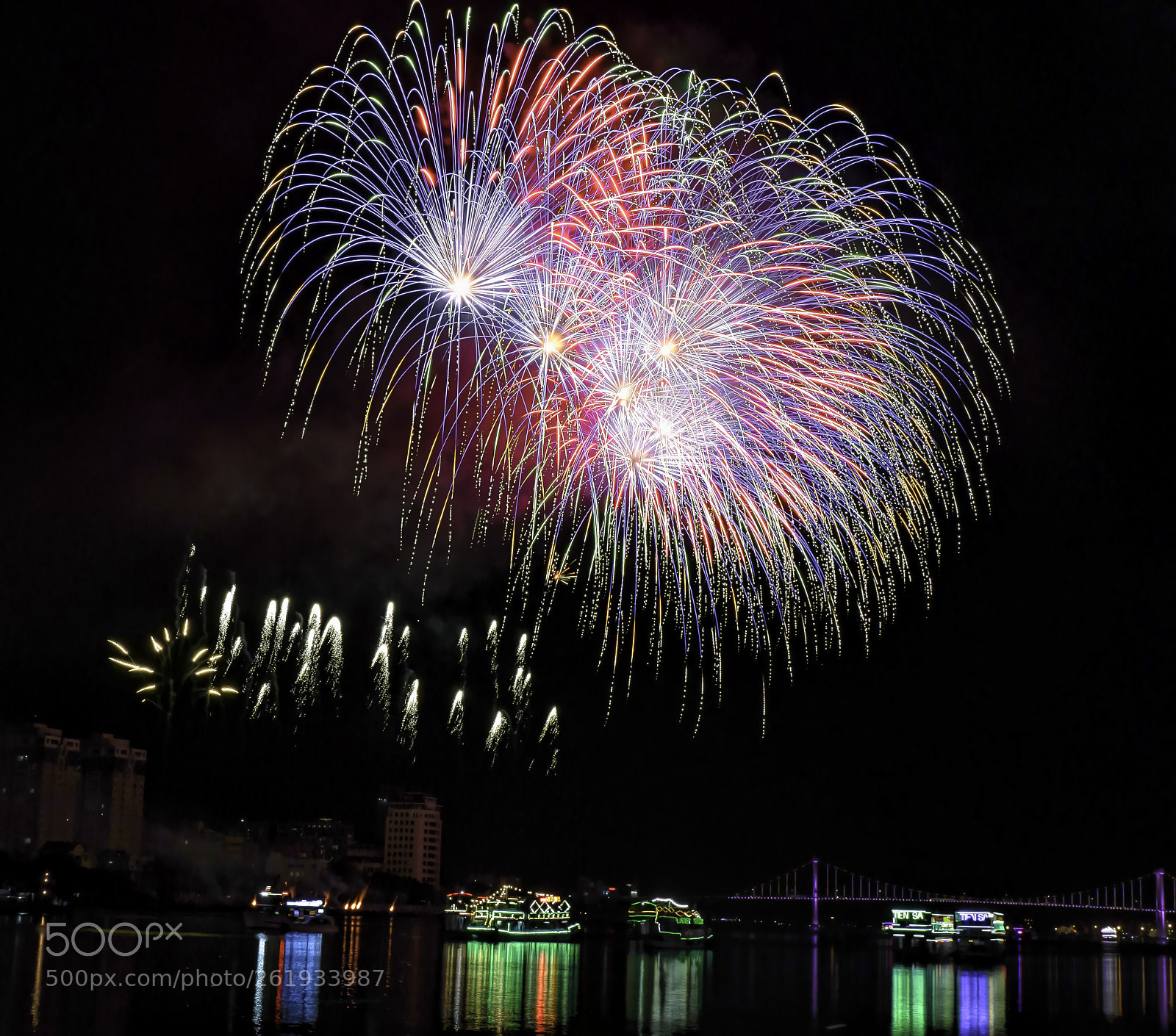 Olympus OM-D E-M1 Mark II sample photo. Big burst photography