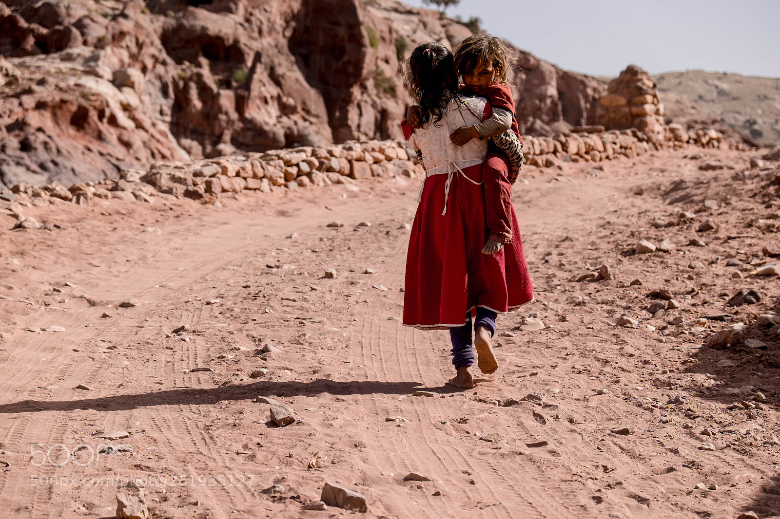 Fujifilm X-T1 sample photo. Bedouin children photography