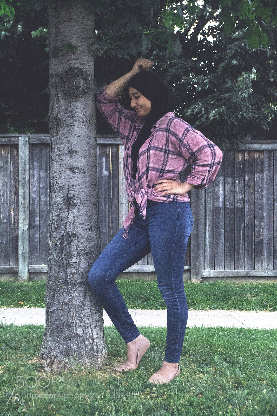 Nikon D3100 sample photo. Pose it like a photography
