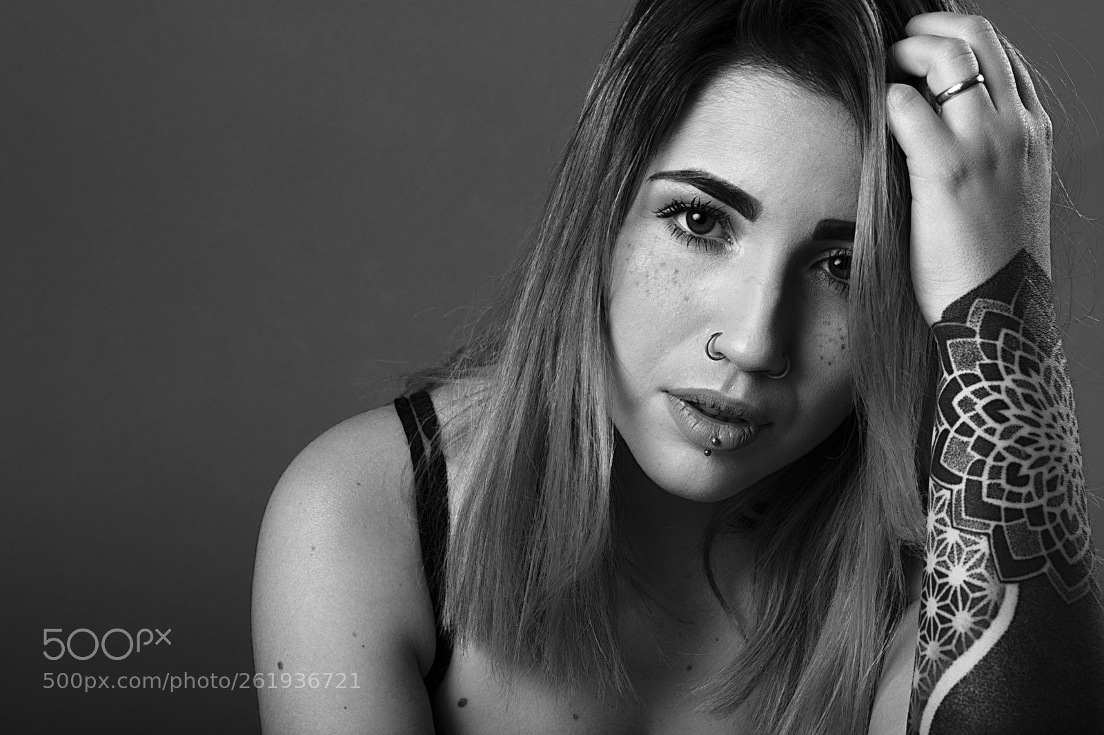 Canon EOS 5D Mark IV sample photo. Martina photography