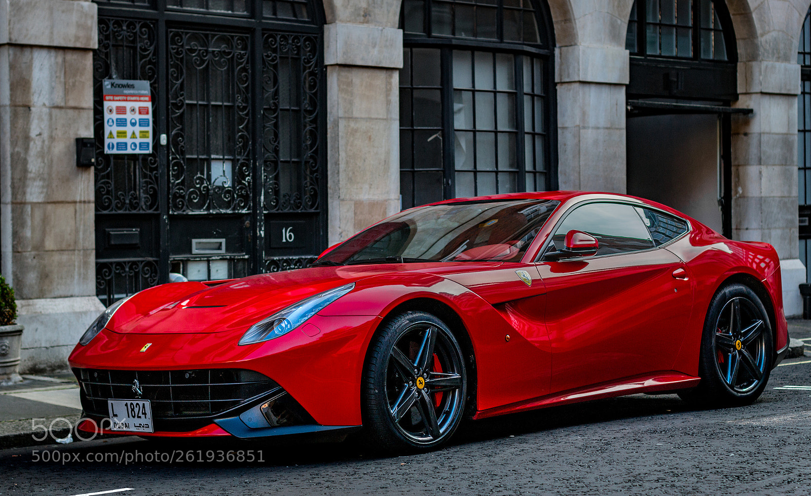 Canon EOS 70D sample photo. Ferrari f12 berlinetta photography