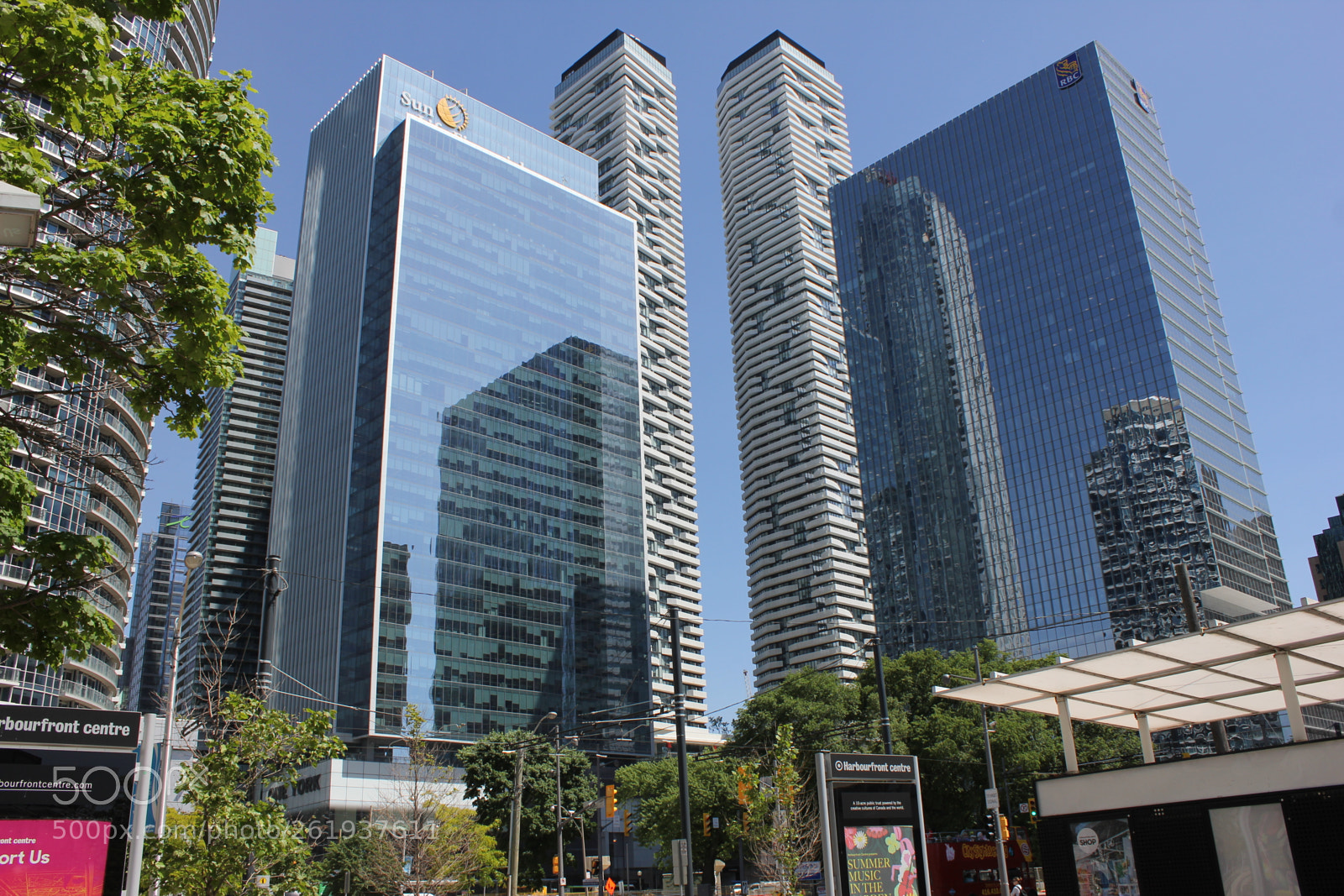 Canon EOS 550D (EOS Rebel T2i / EOS Kiss X4) sample photo. Toronto downtown, toronto, ontario photography