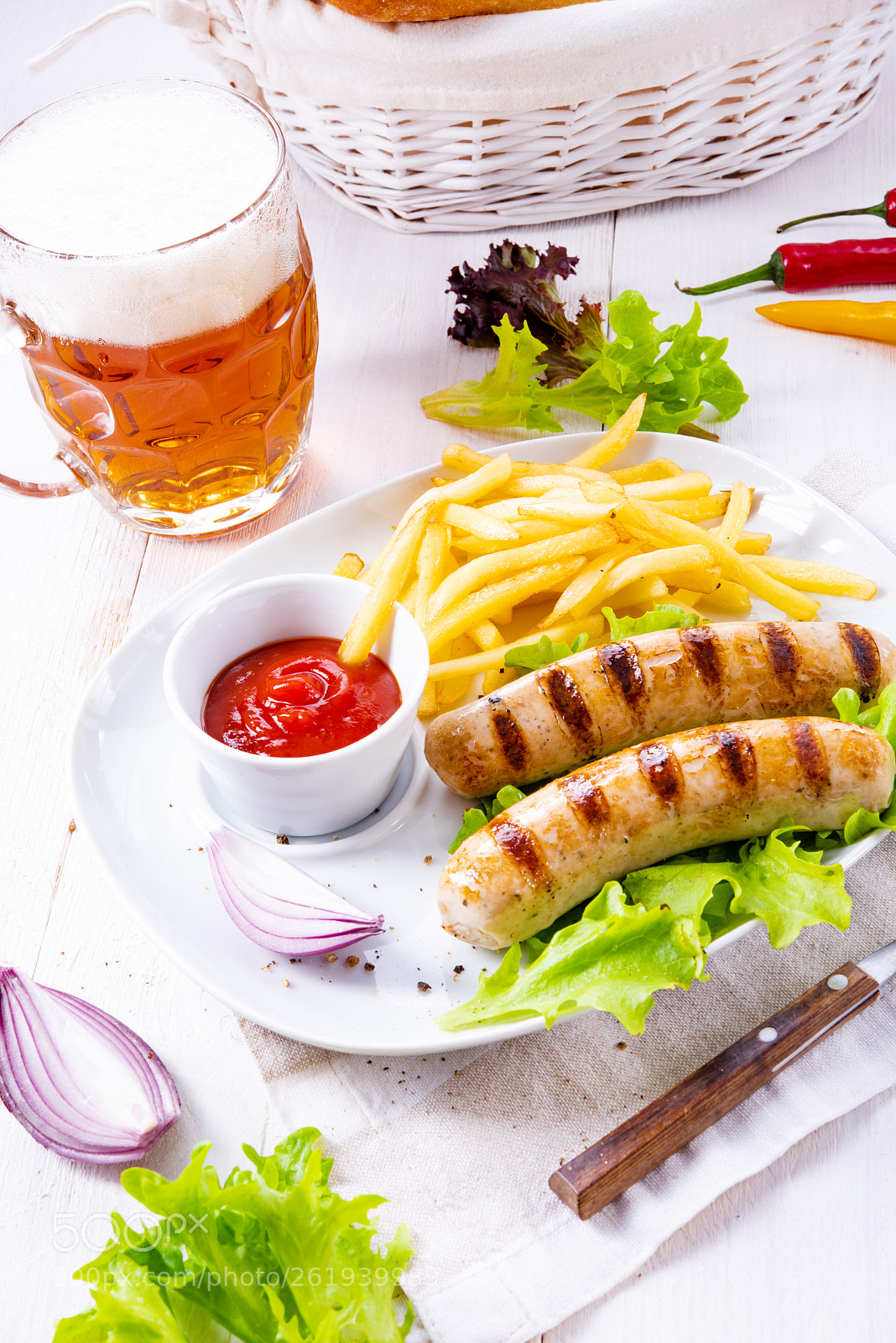 Nikon D810 sample photo. Grilled bratwurst with chips photography
