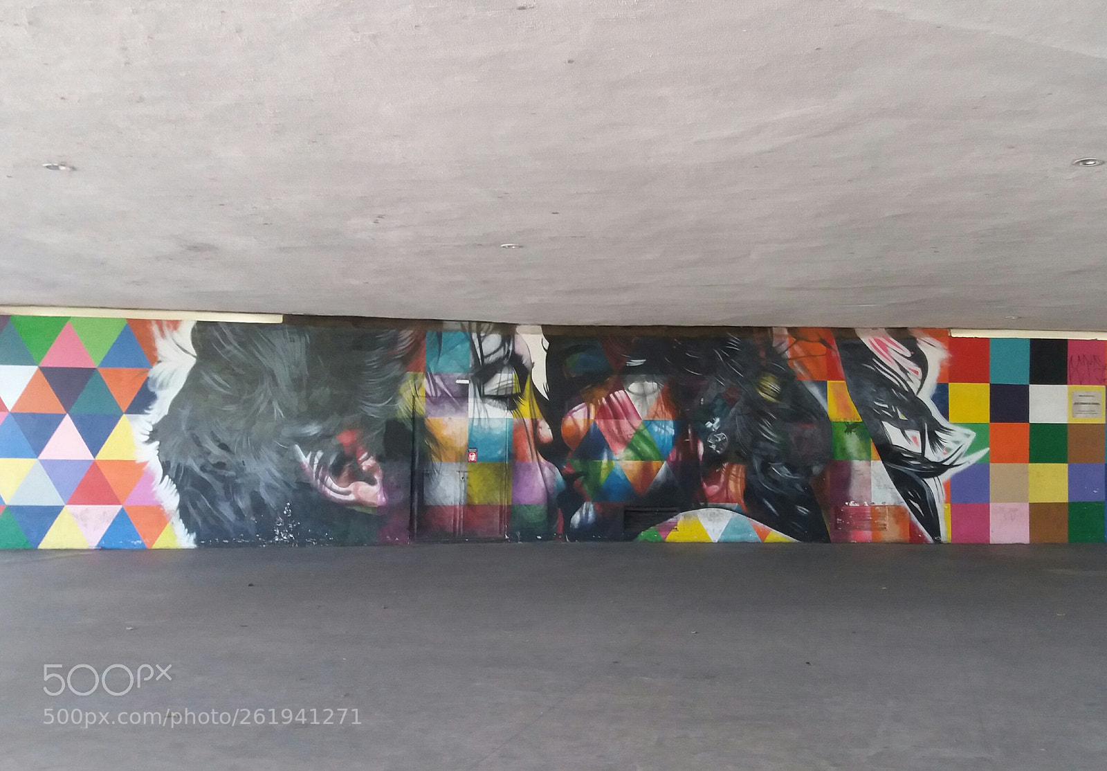 Samsung Galaxy J5 sample photo. Kobra street art photography