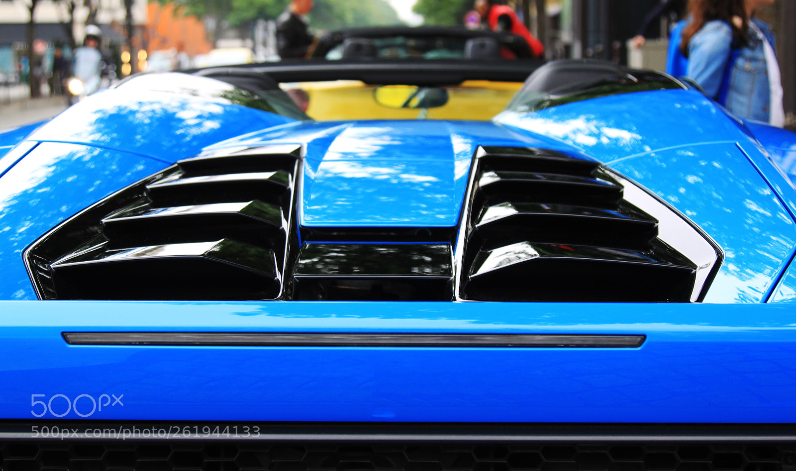 Canon EOS 500D (EOS Rebel T1i / EOS Kiss X3) sample photo. Blue sports car spoiler photography