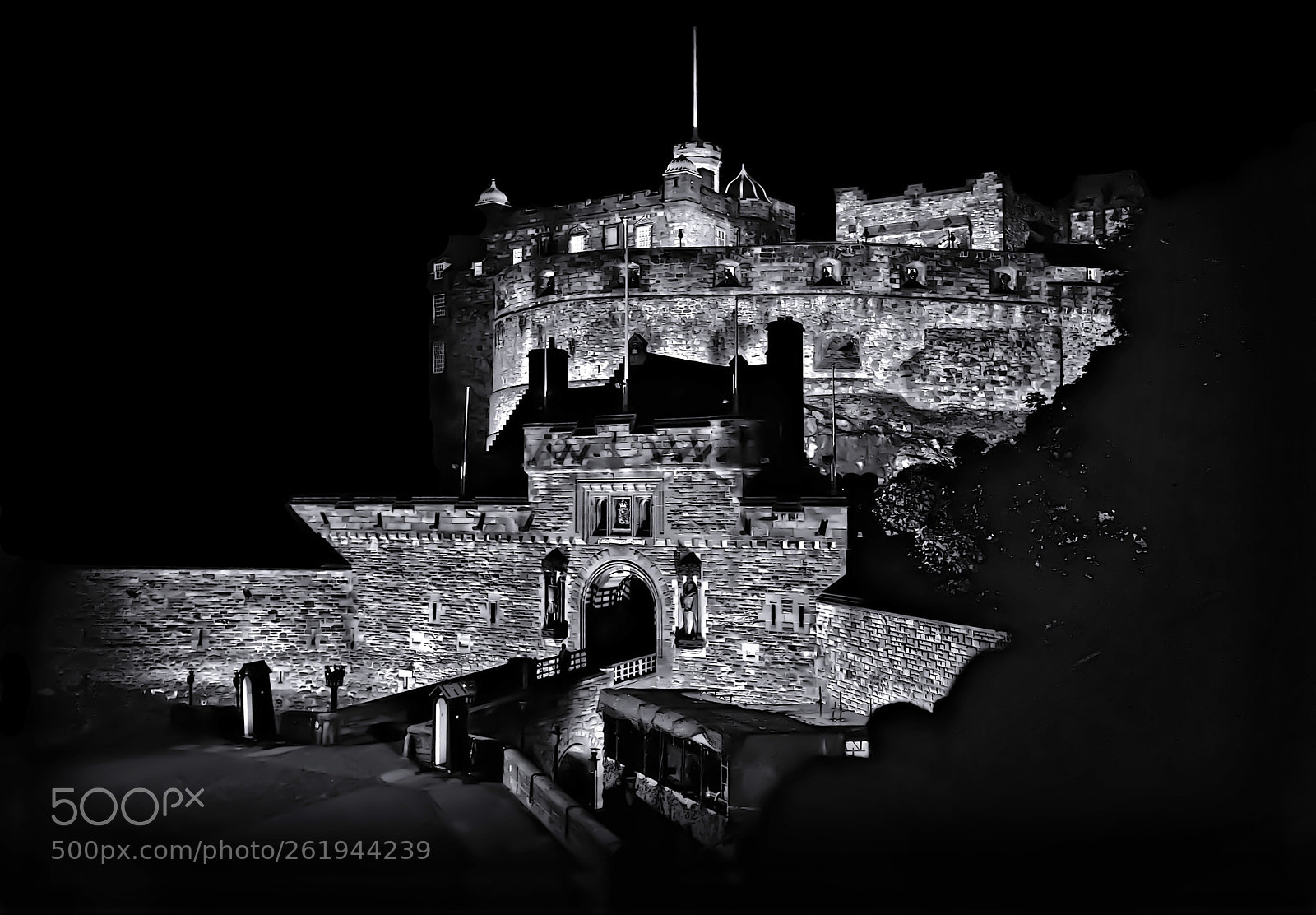 Sony a7R sample photo. United kingdom in black photography