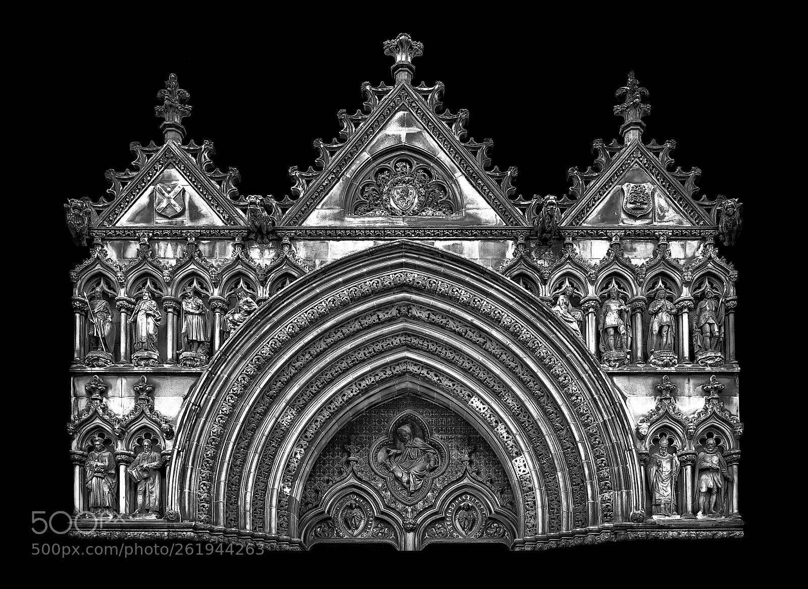 Sony a7R sample photo. United kingdom in black photography