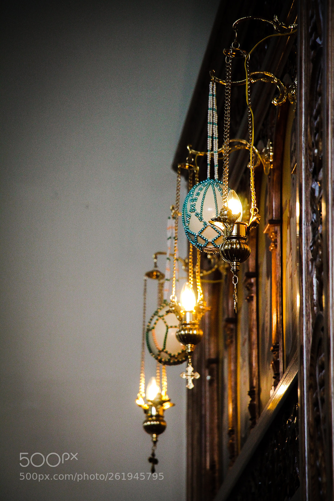 Canon EOS 1100D (EOS Rebel T3 / EOS Kiss X50) sample photo. Coptic ornaments on wooden photography