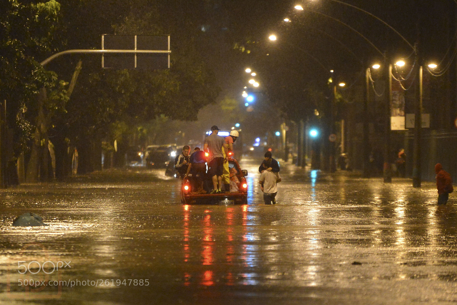 Nikon D600 sample photo. Chuva no rio de photography
