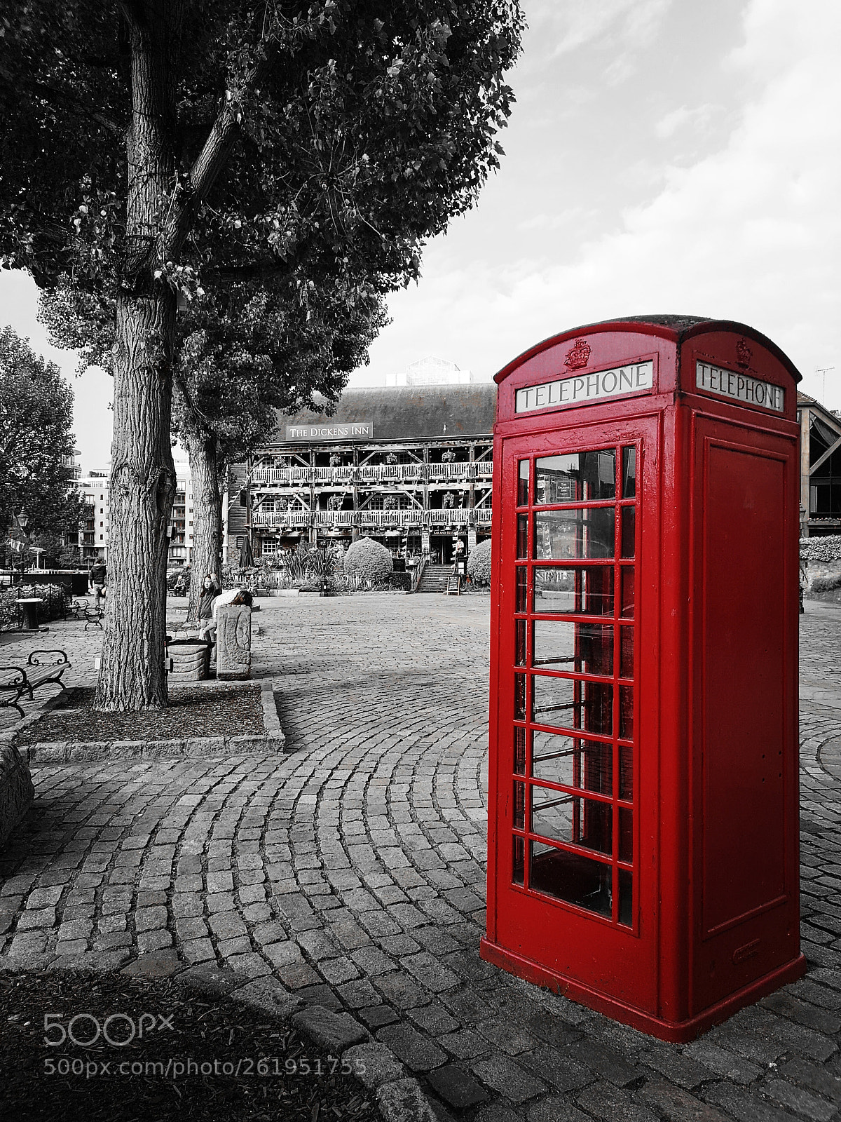 HUAWEI CLT-L09 sample photo. London phonebox photography