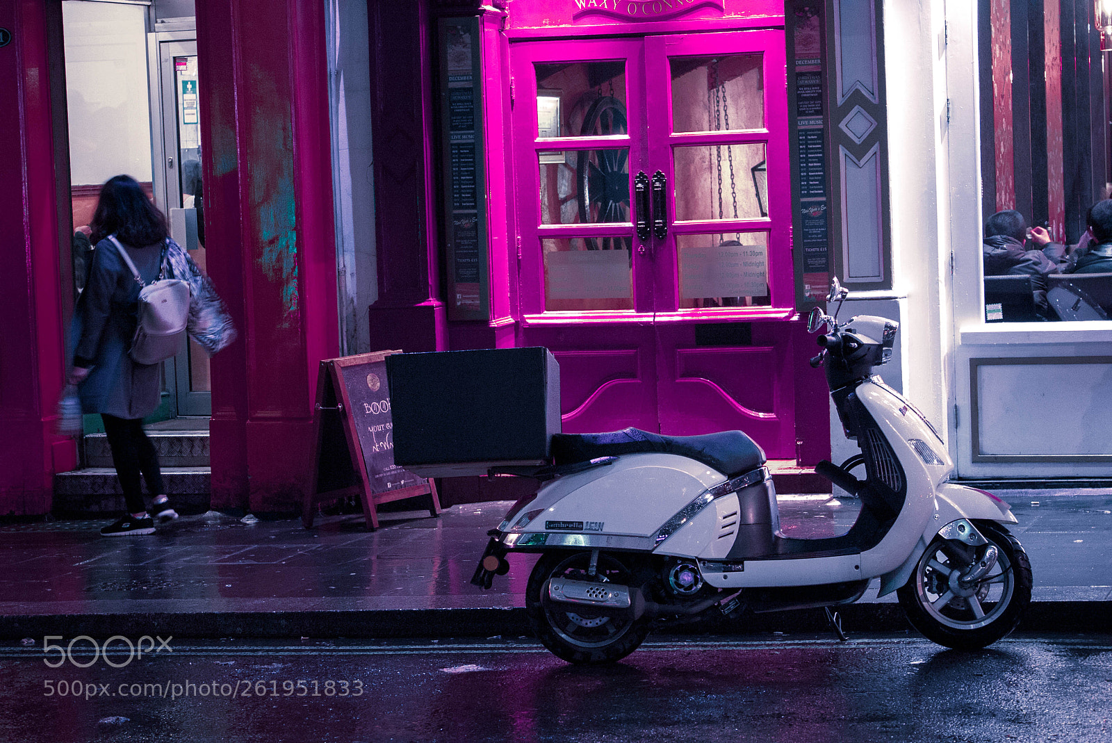 Panasonic Lumix DMC-G2 sample photo. Scooters and rain photography