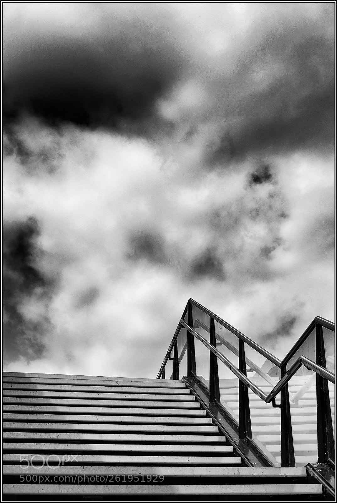 Nikon D800 sample photo. Into the skies photography