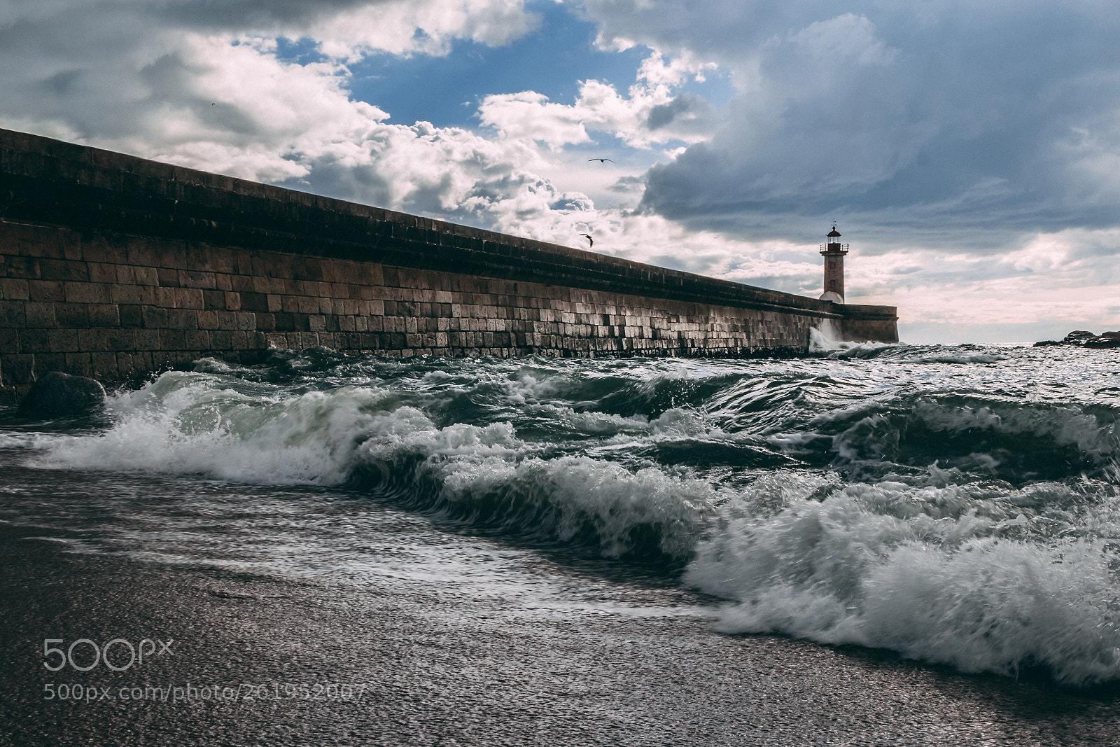 Canon EOS 600D (Rebel EOS T3i / EOS Kiss X5) sample photo. Lighthouse in foz do photography