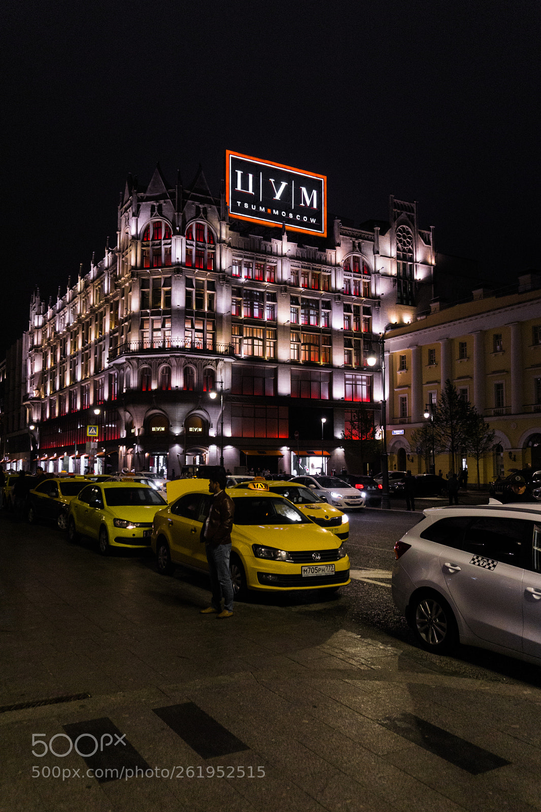 Sony a6000 sample photo. A taxi driver photography