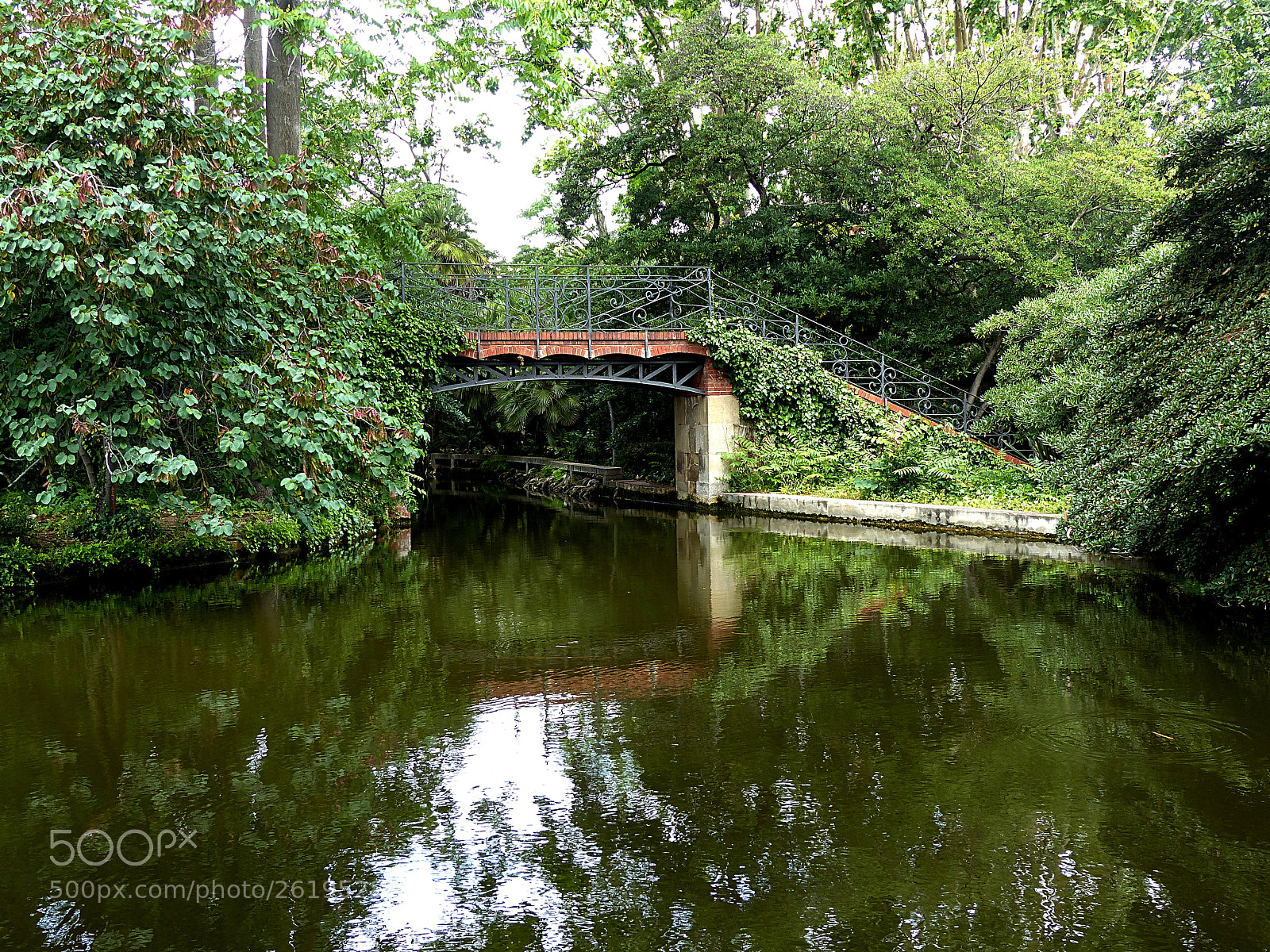 Panasonic Lumix DMC-FZ200 sample photo. El pont a l'estany photography