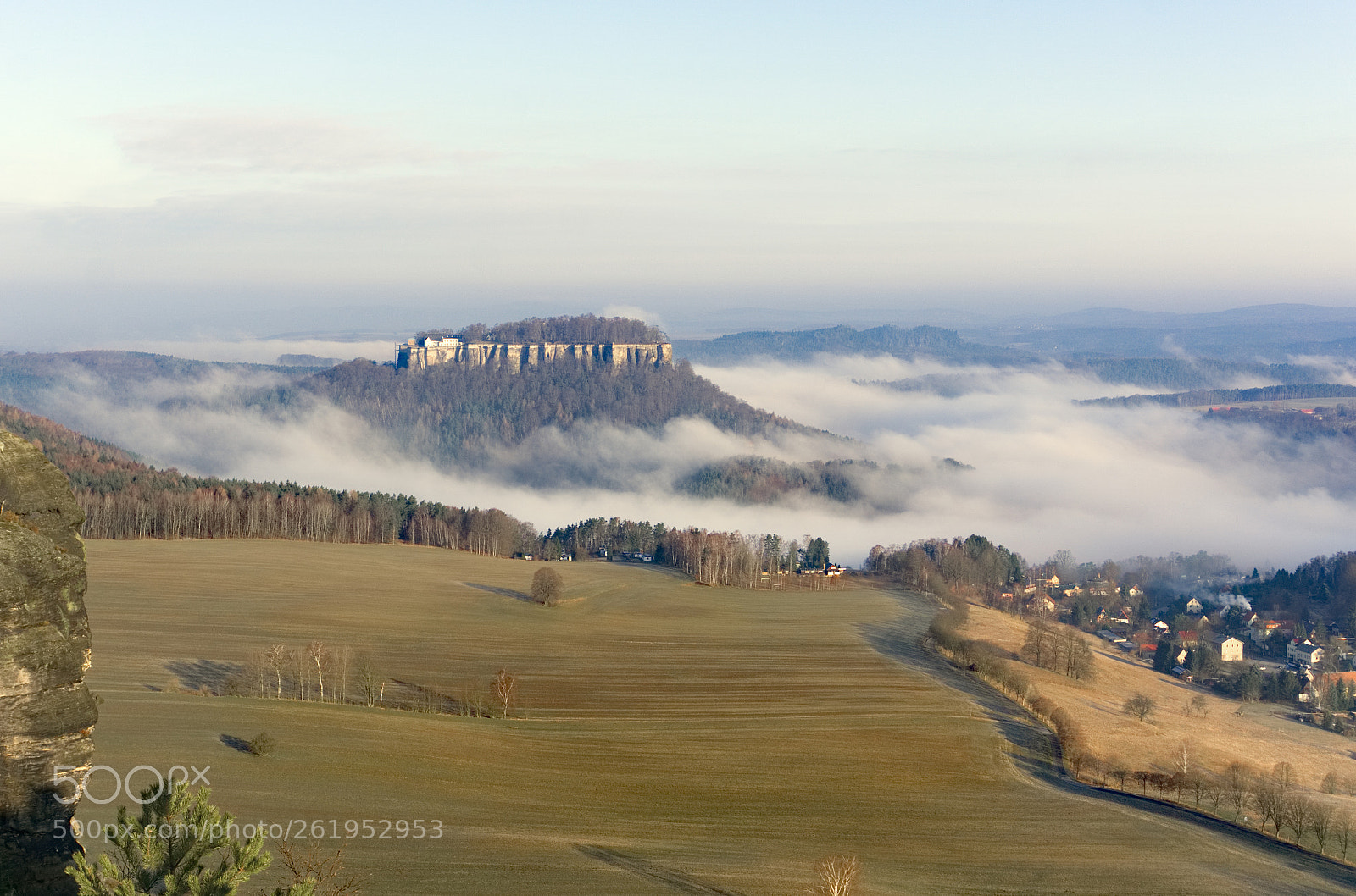 Sony a6000 sample photo. Nebel um festung photography