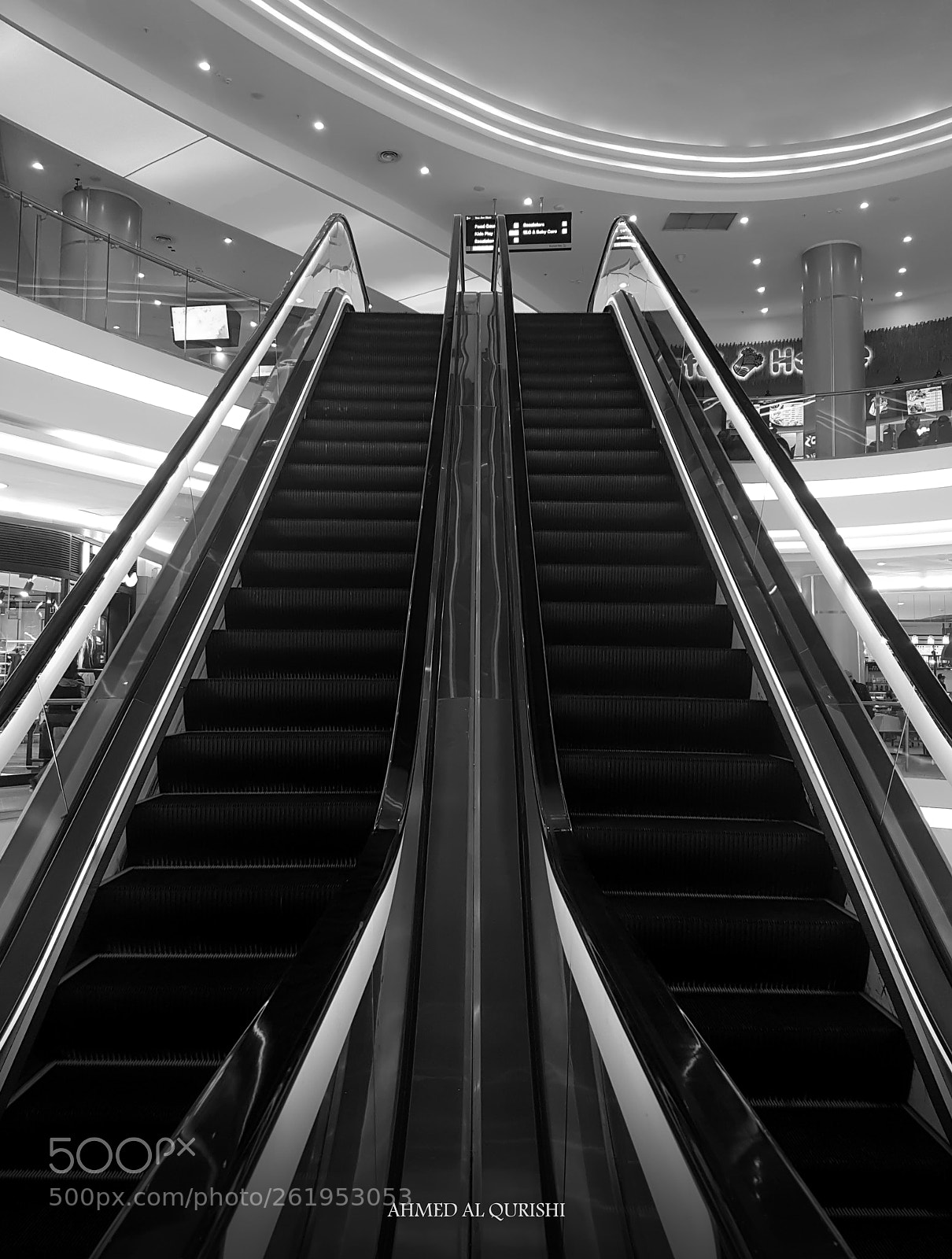 Samsung Galaxy S7 Edge sample photo. Baghdad mall photography