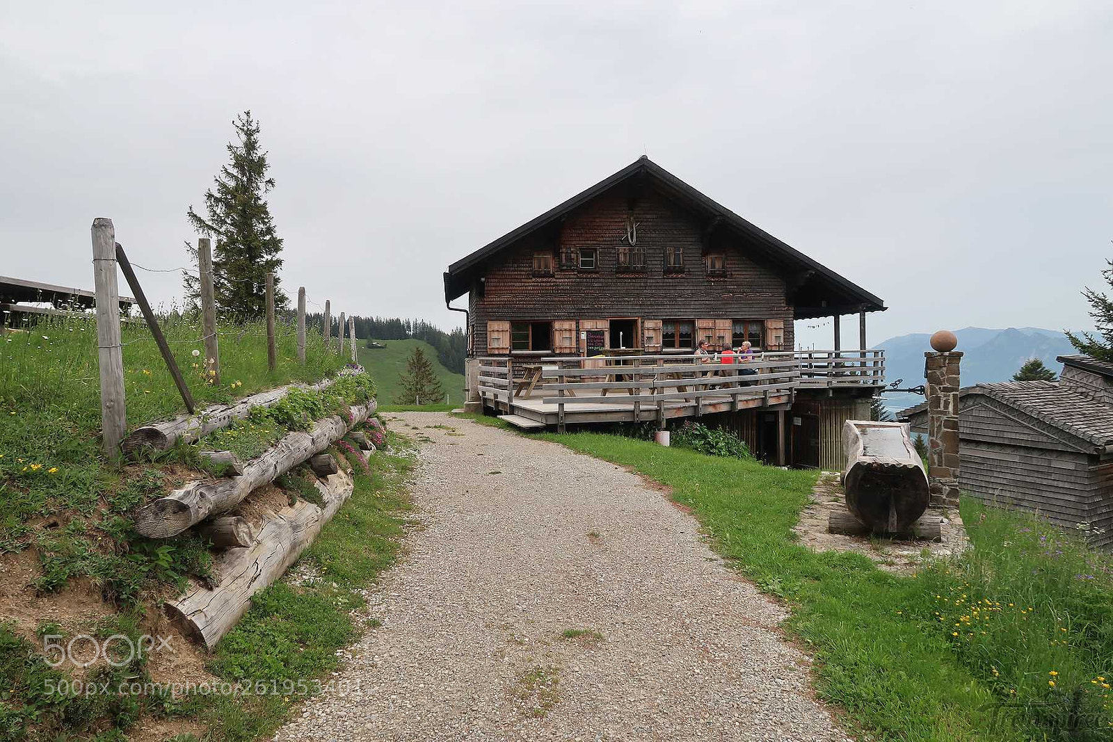 Canon PowerShot G7 X Mark II sample photo. Randonn e la cabane photography