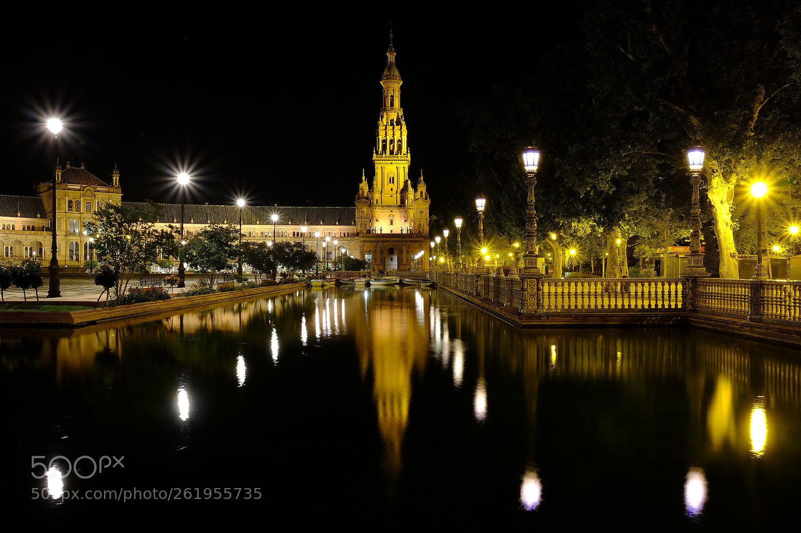 Fujifilm X-T10 sample photo. Plaza de espa a photography