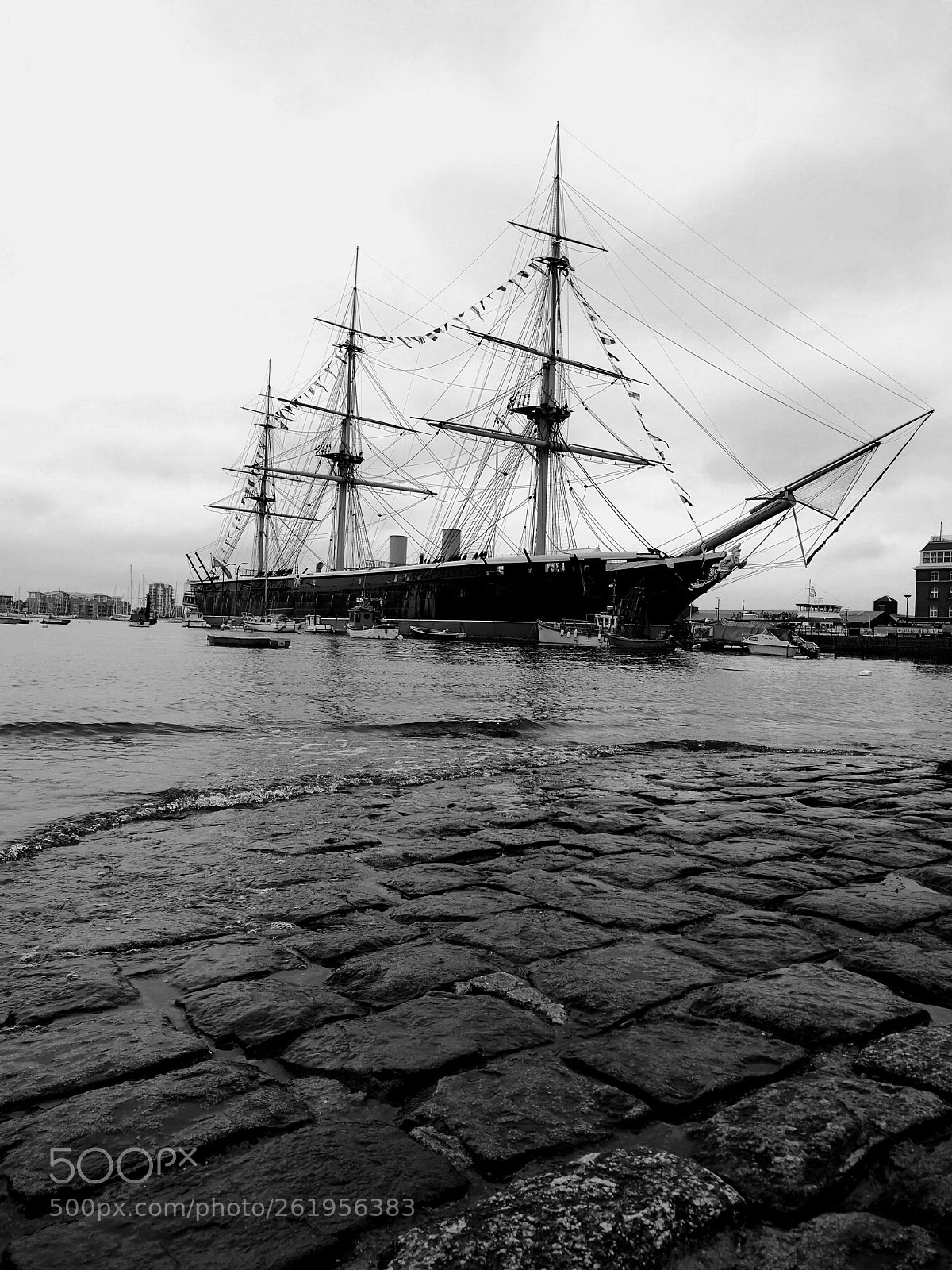 HUAWEI CLT-L09 sample photo. H.m.s warrior photography