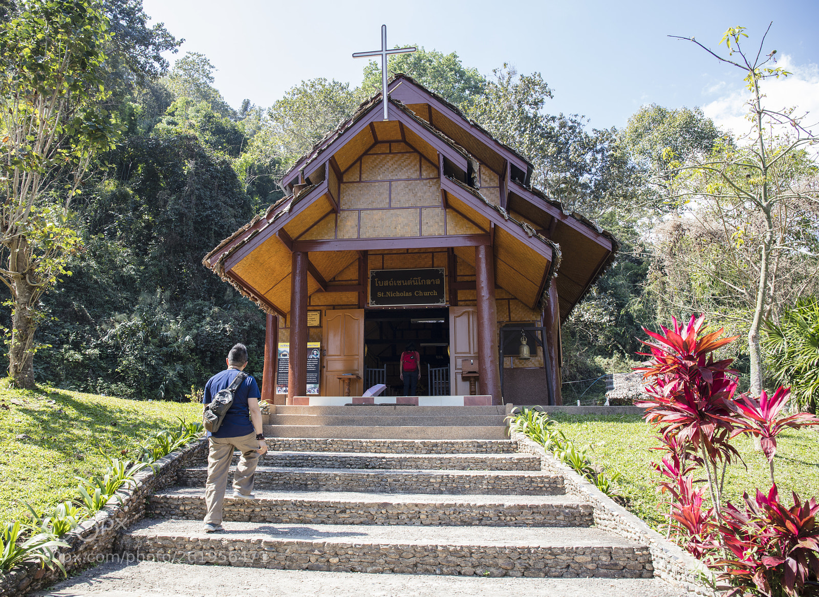 Canon EOS 5DS sample photo. Small christian church northern photography
