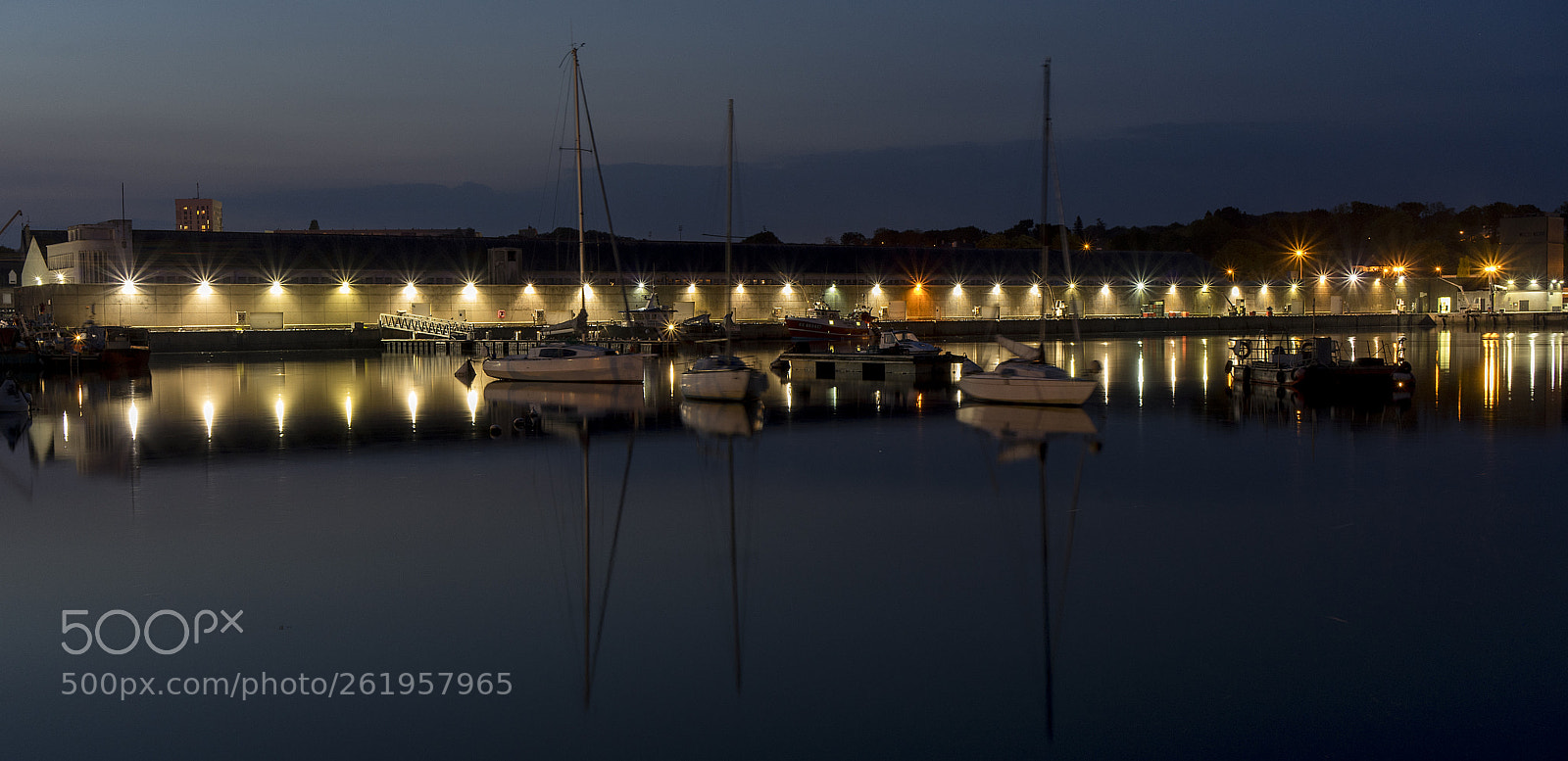 Sony a7 II sample photo. Concarneau photography