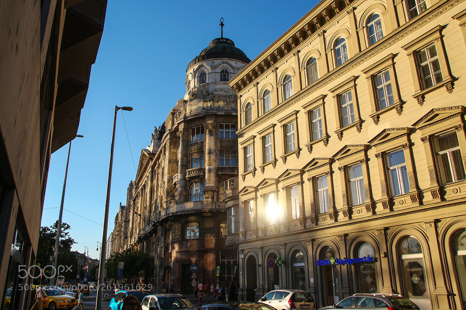 Canon EOS 650D (EOS Rebel T4i / EOS Kiss X6i) sample photo. Golden evening in budapest photography