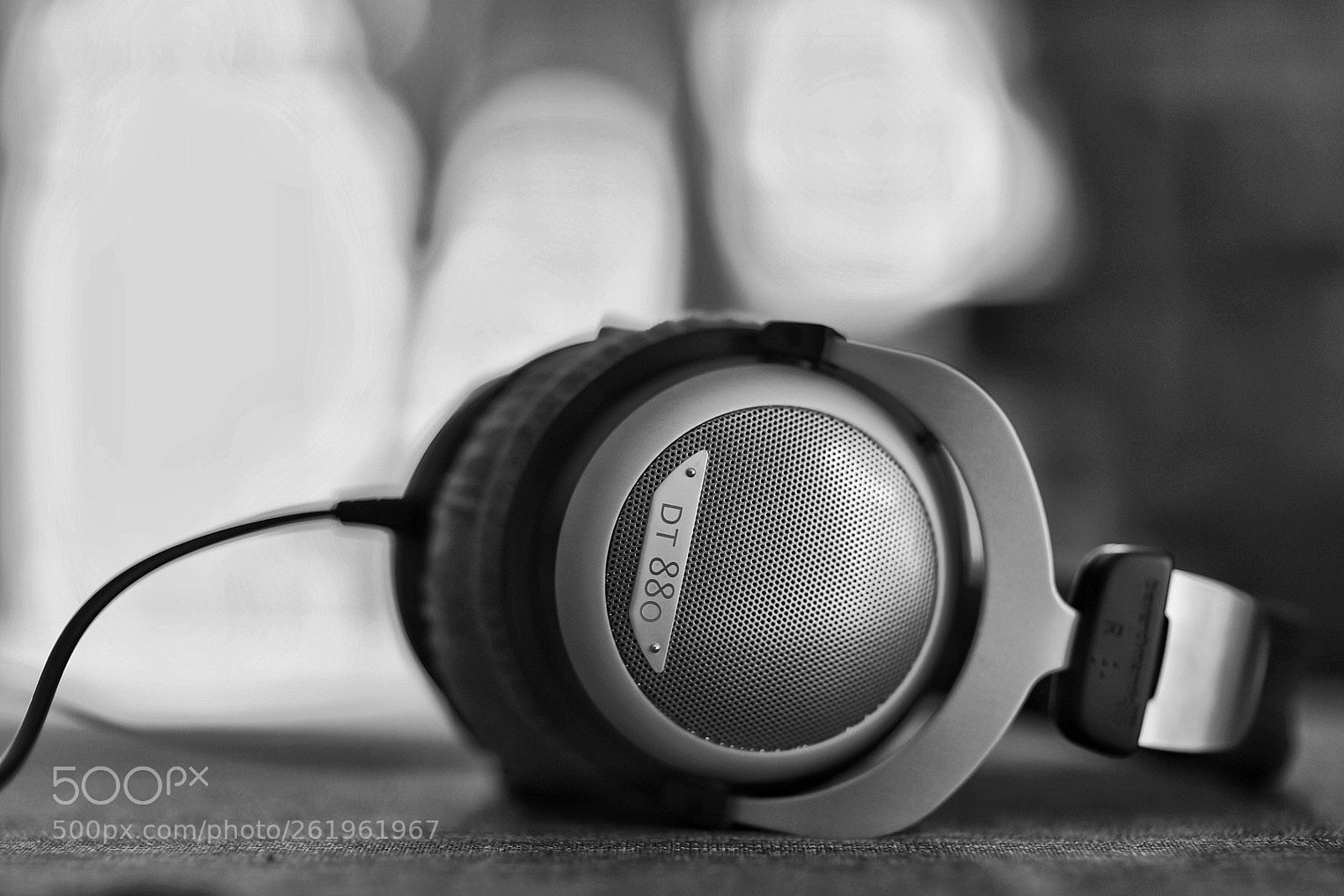 Canon EOS 6D Mark II sample photo. Just listen photography