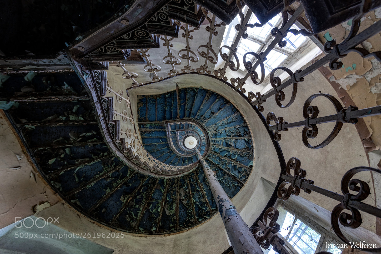 Canon EOS 6D Mark II sample photo. Blue spiral staircase photography
