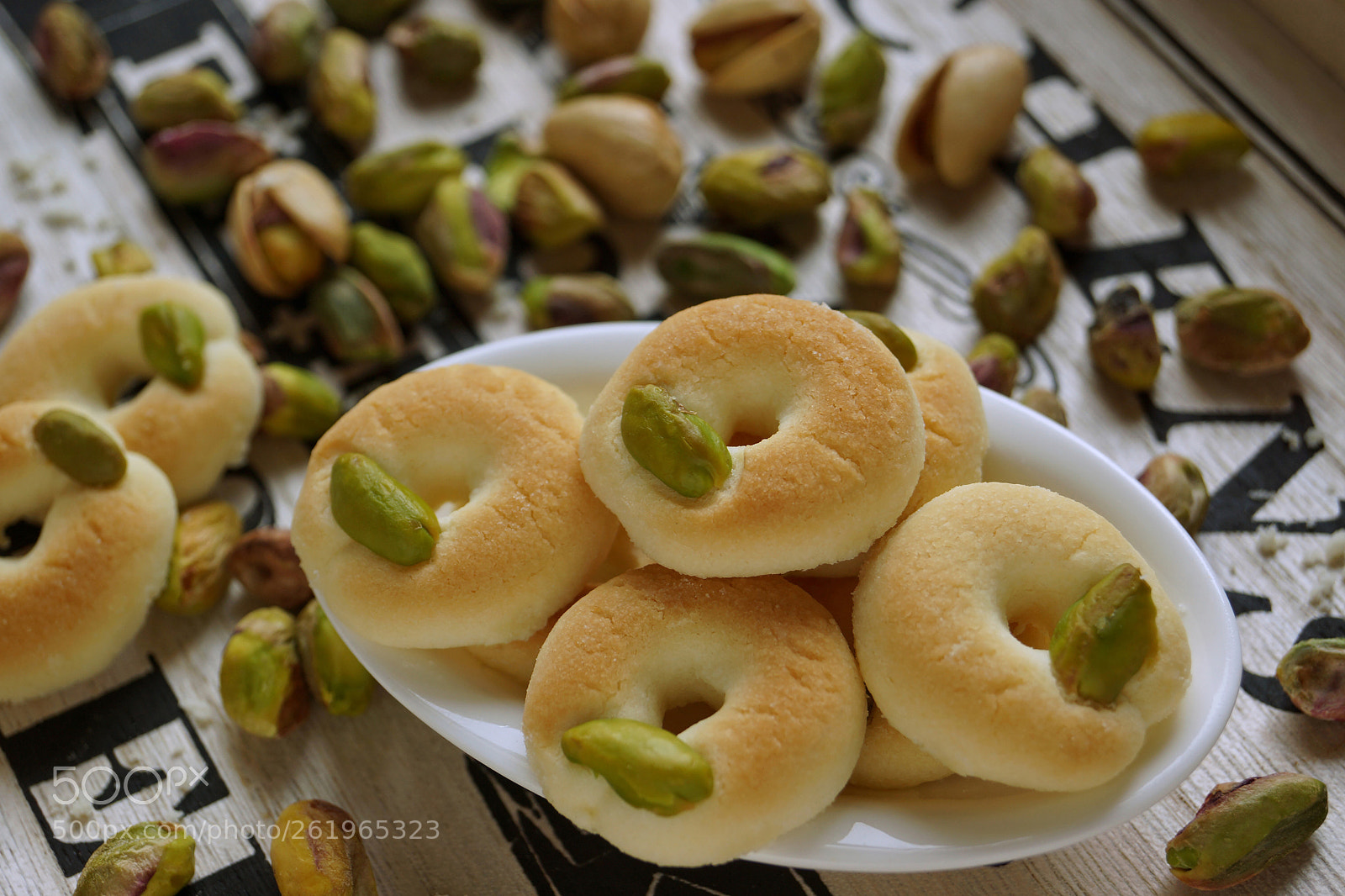 Sony SLT-A65 (SLT-A65V) sample photo. Pistachio sweets photography