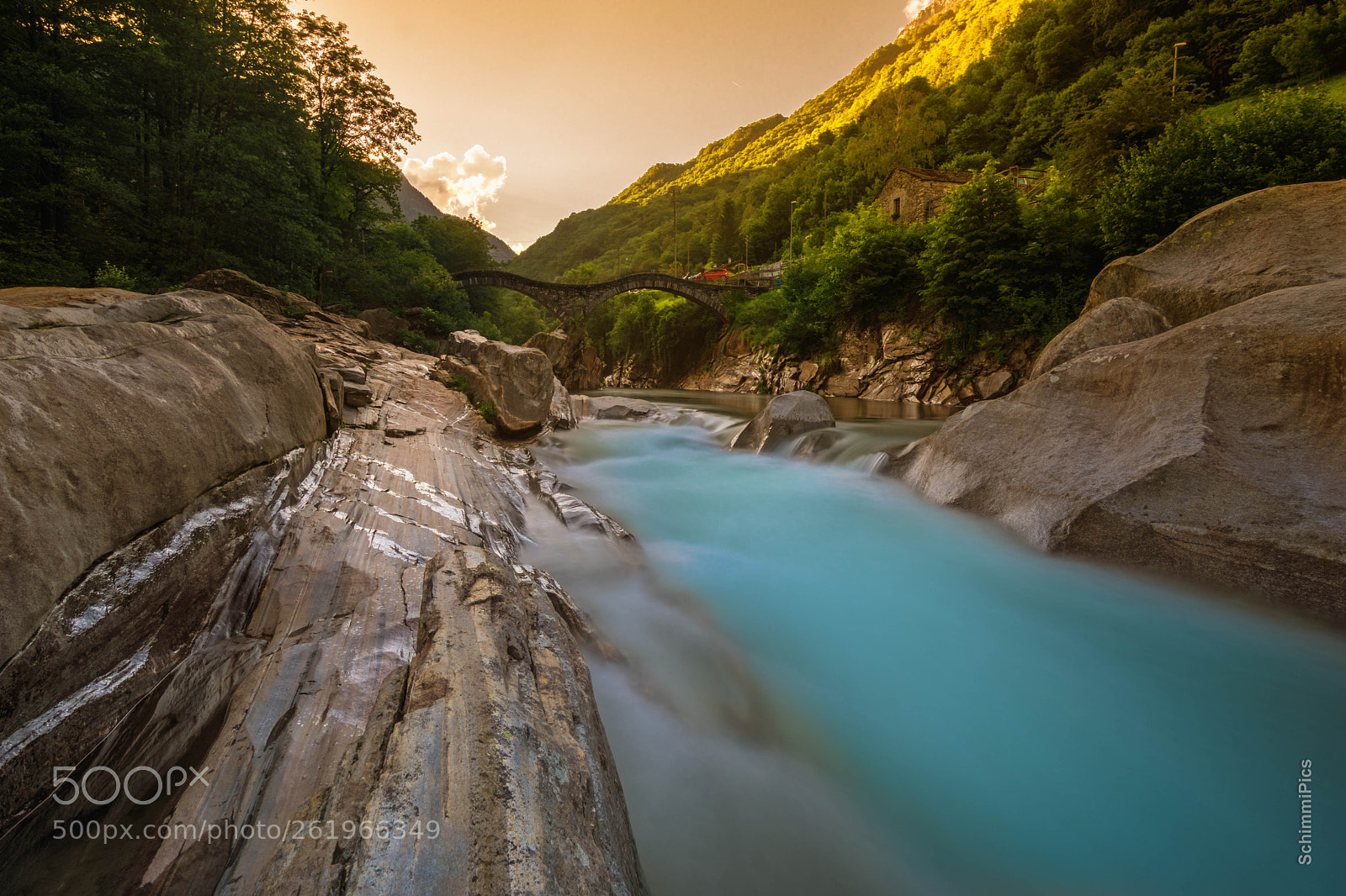 Sony a6000 sample photo. Lavertezzo bridge photography