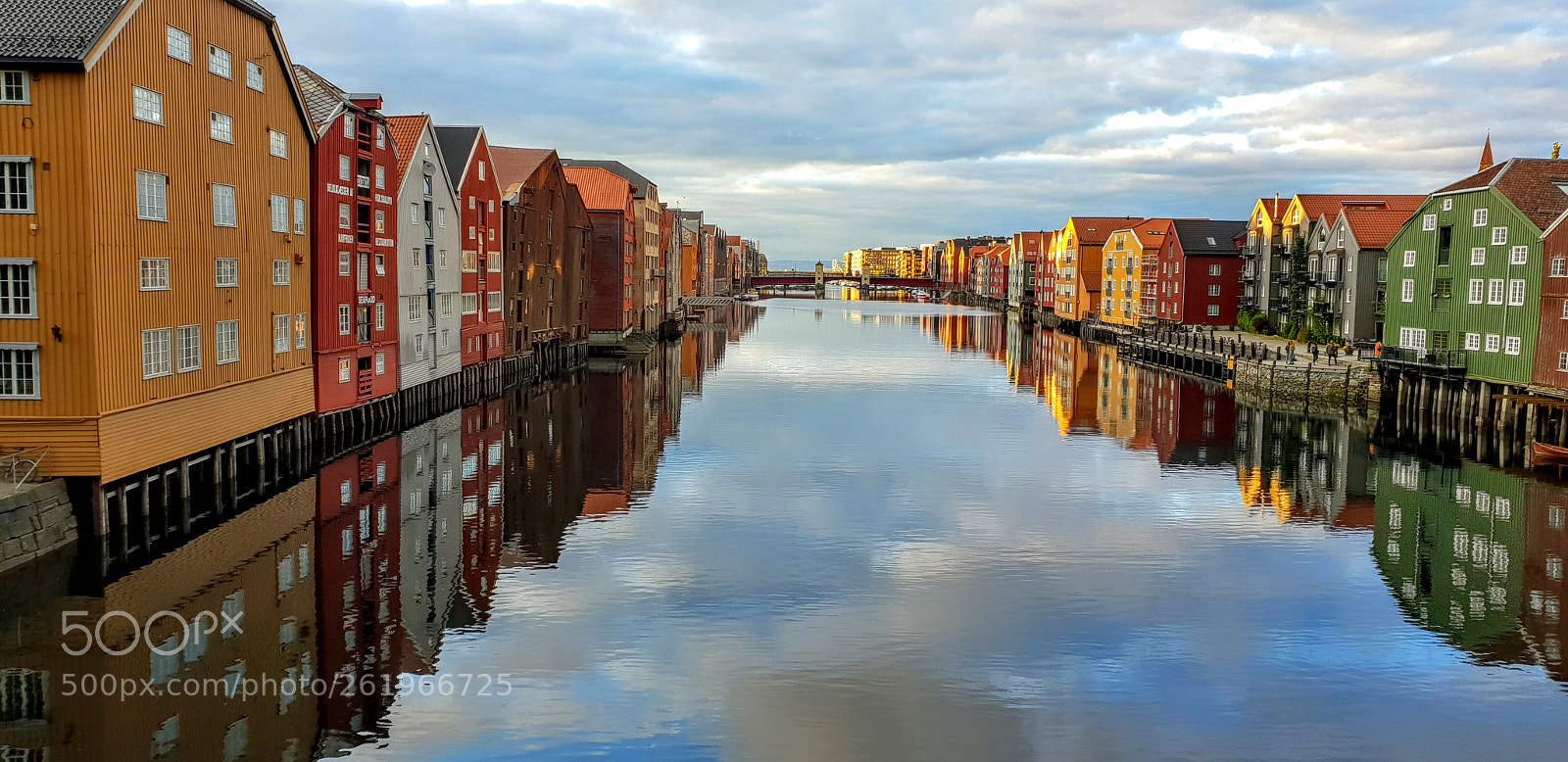 Samsung Galaxy S9+ sample photo. Trondheim 10.00 pm photography