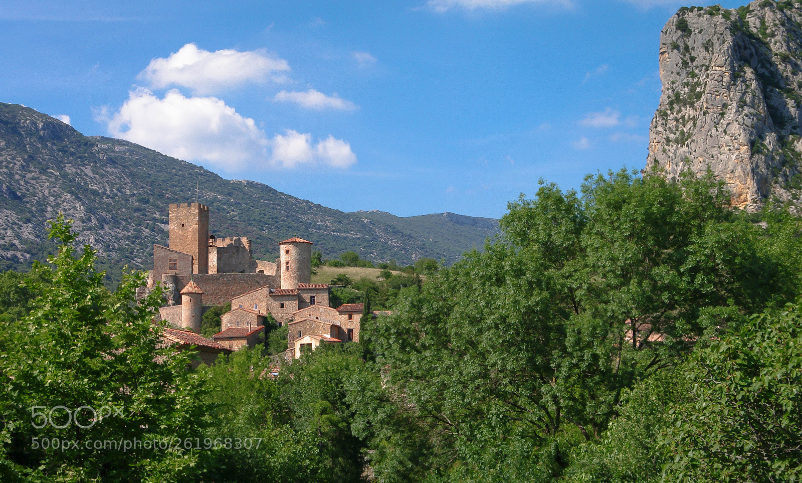 Pentax K-7 sample photo. St-jean de bueges _02 photography