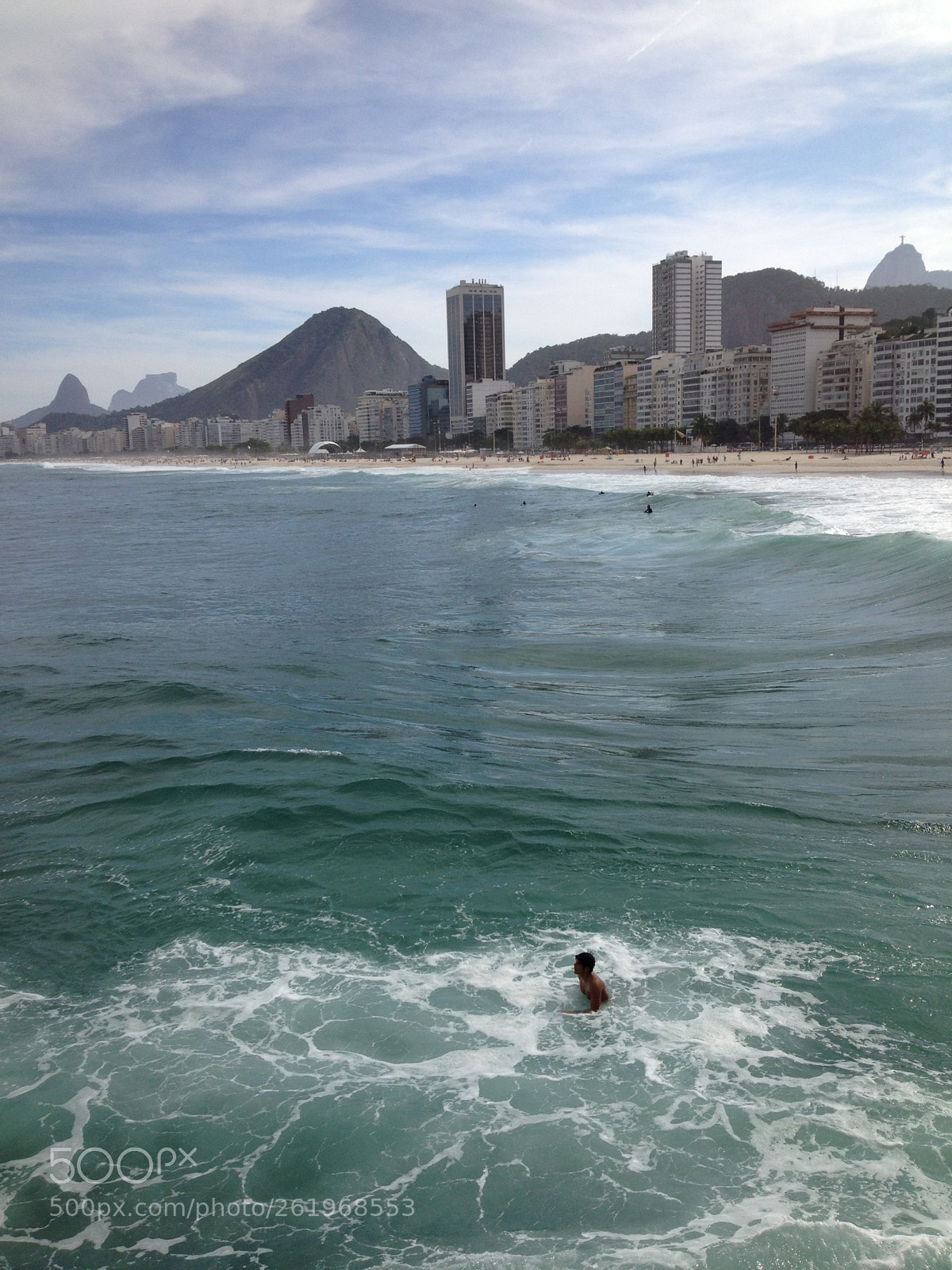 Apple iPhone 4S sample photo. Swimmer in front of photography