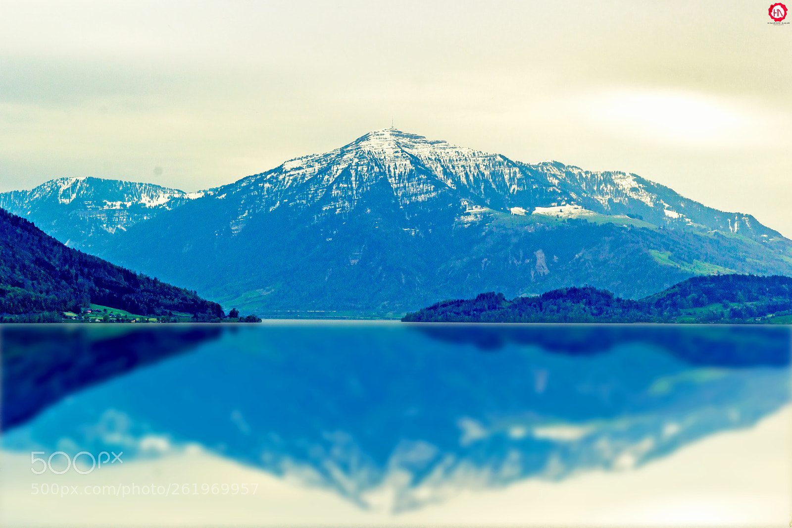 Canon EOS 60D sample photo. Reflected photography