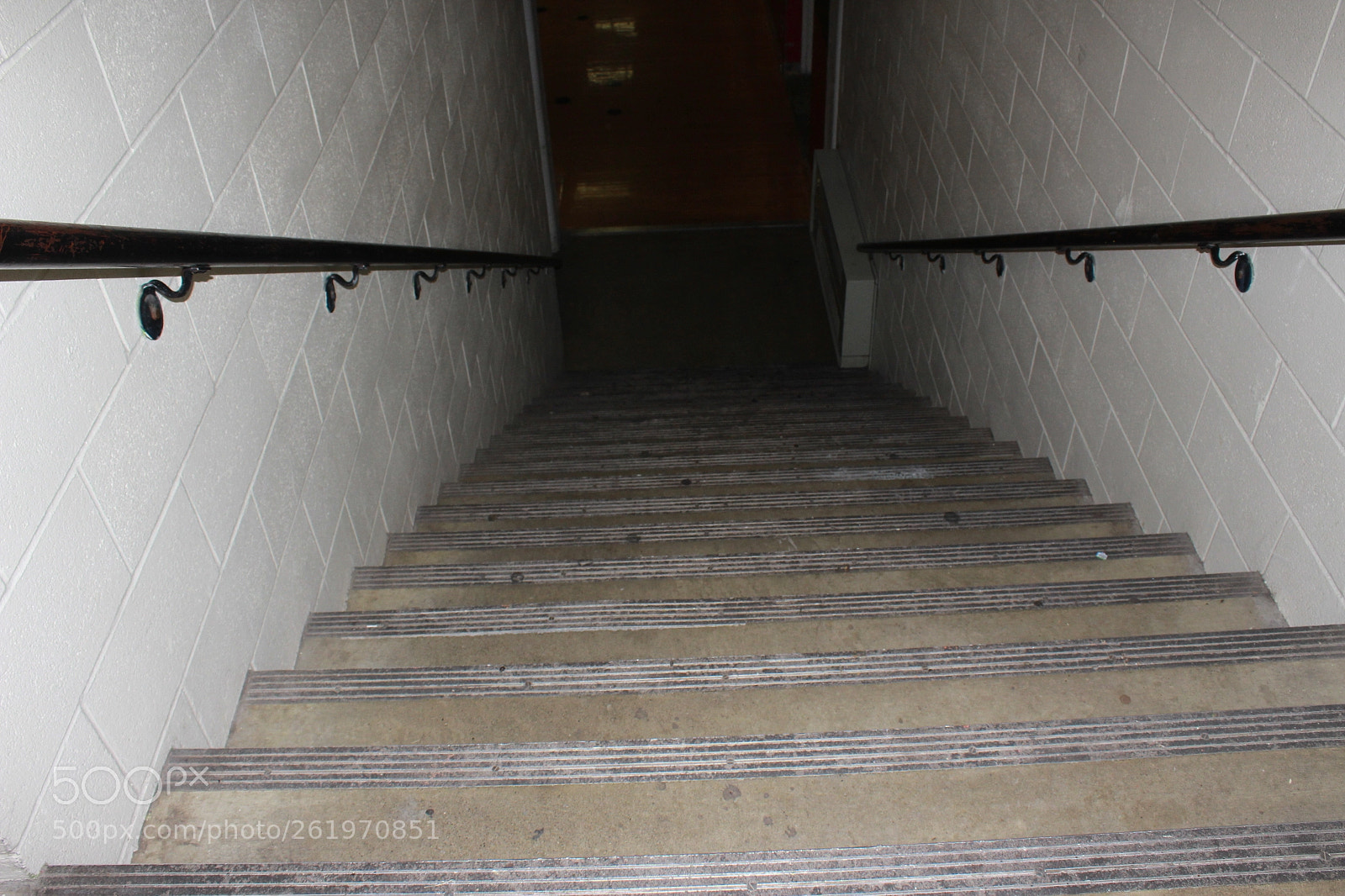 Canon EOS 1200D (EOS Rebel T5 / EOS Kiss X70 / EOS Hi) sample photo. Horror movie photography