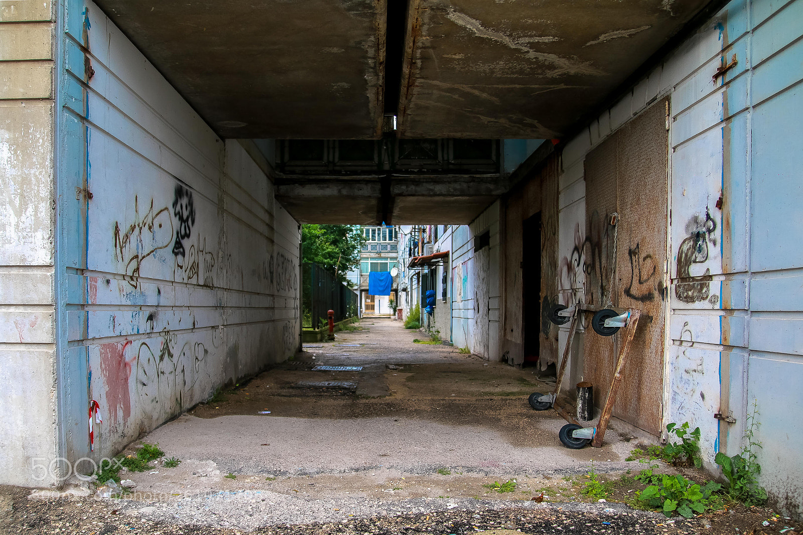 Canon EOS 70D sample photo. Case celesti hallway photography